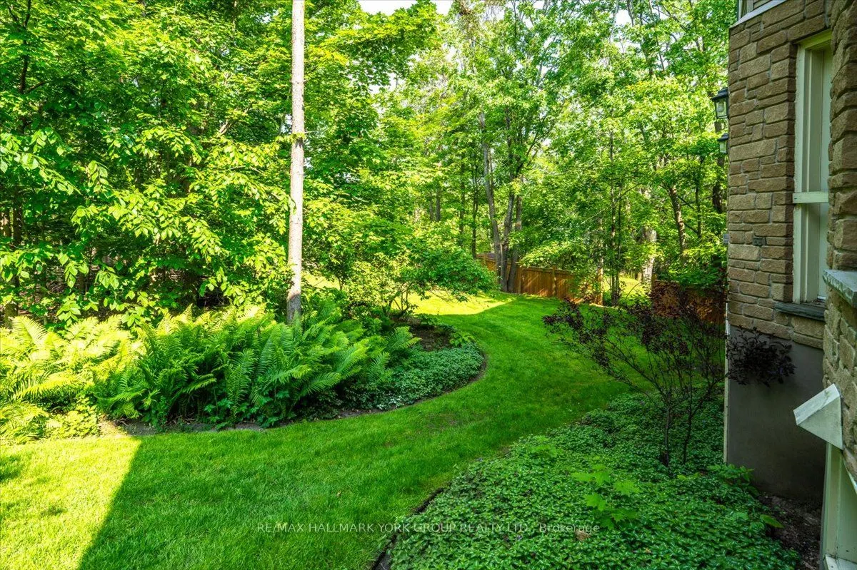 3 Pod's Lane