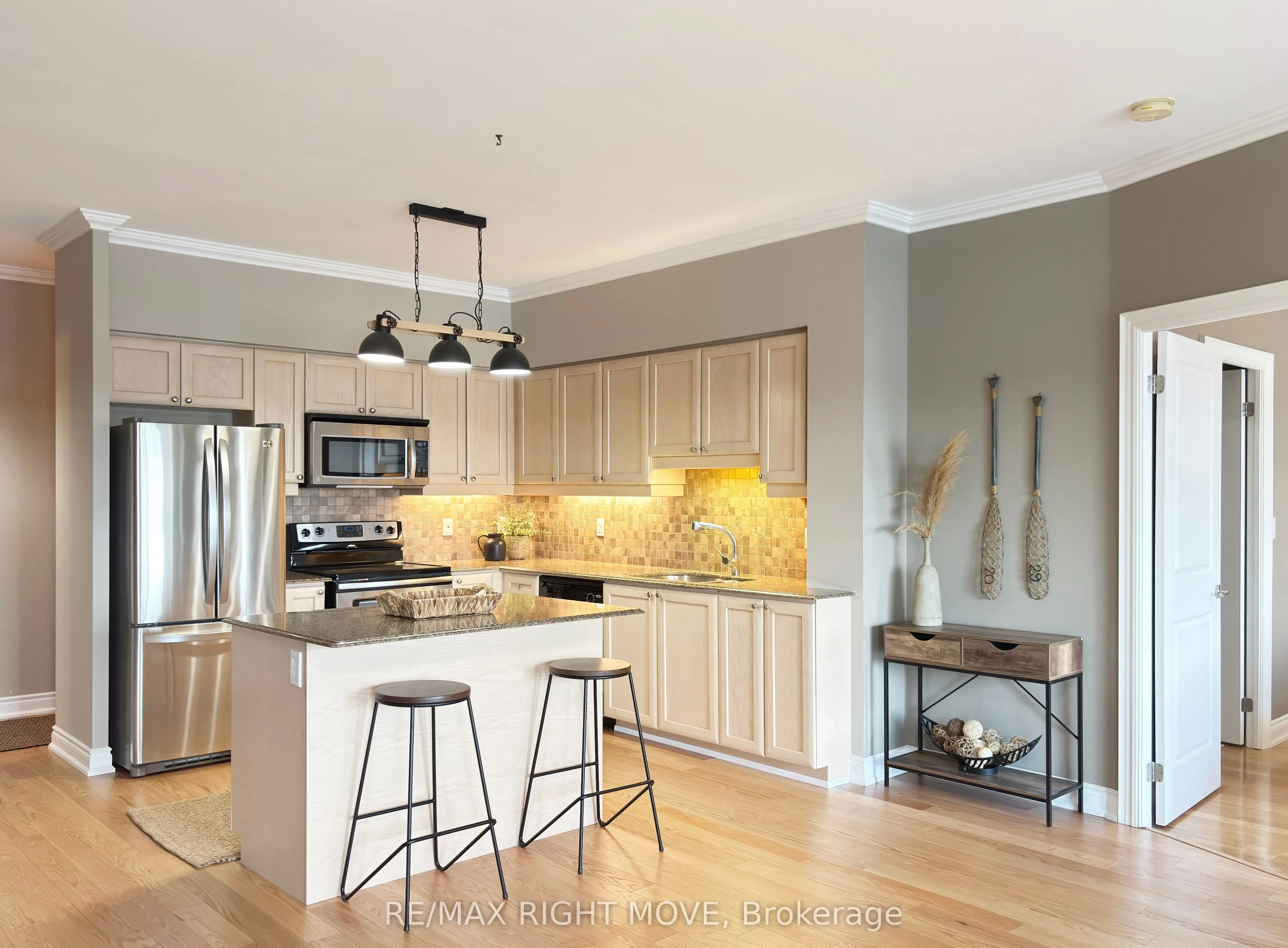 80 Orchard Point, #504