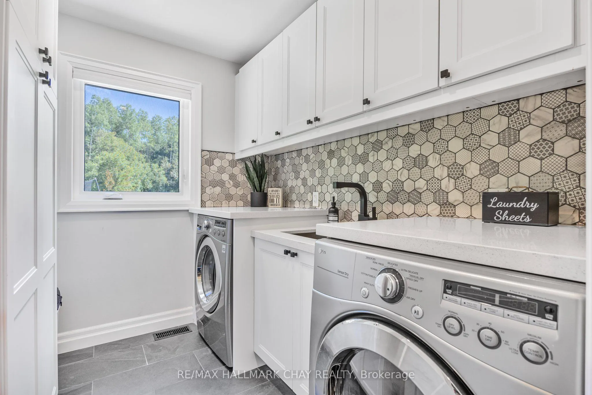 23 Lamers Road