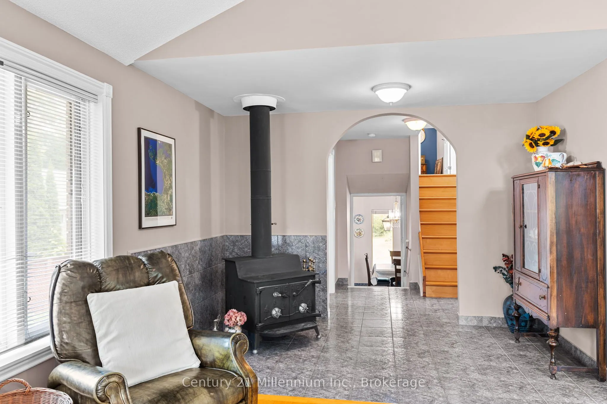 49 32nd Street N