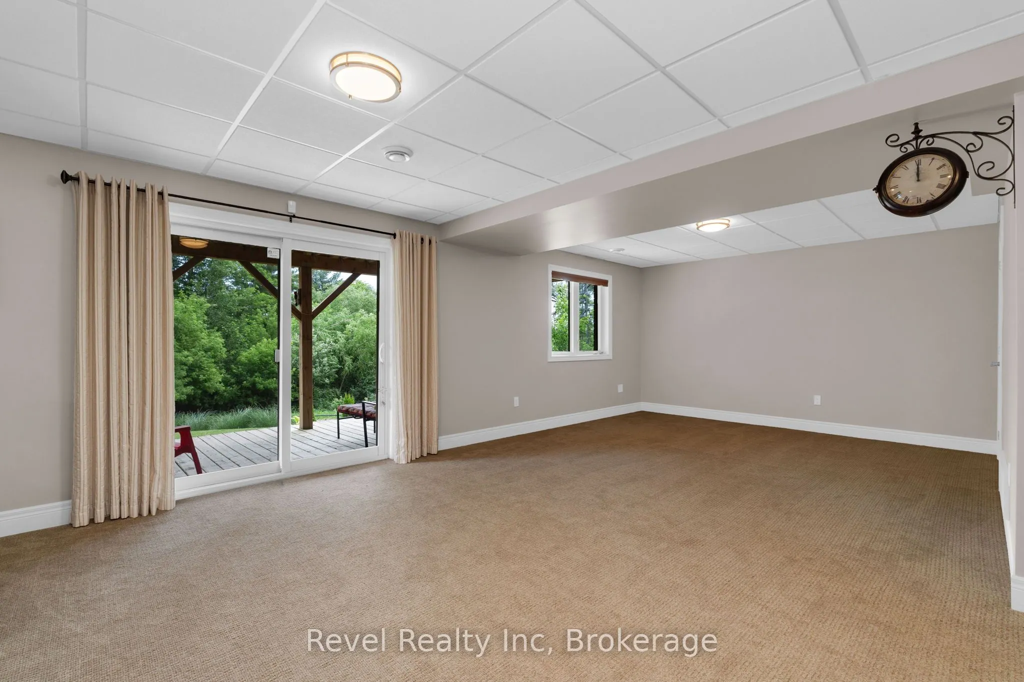 413 RUSS HOWARD Drive