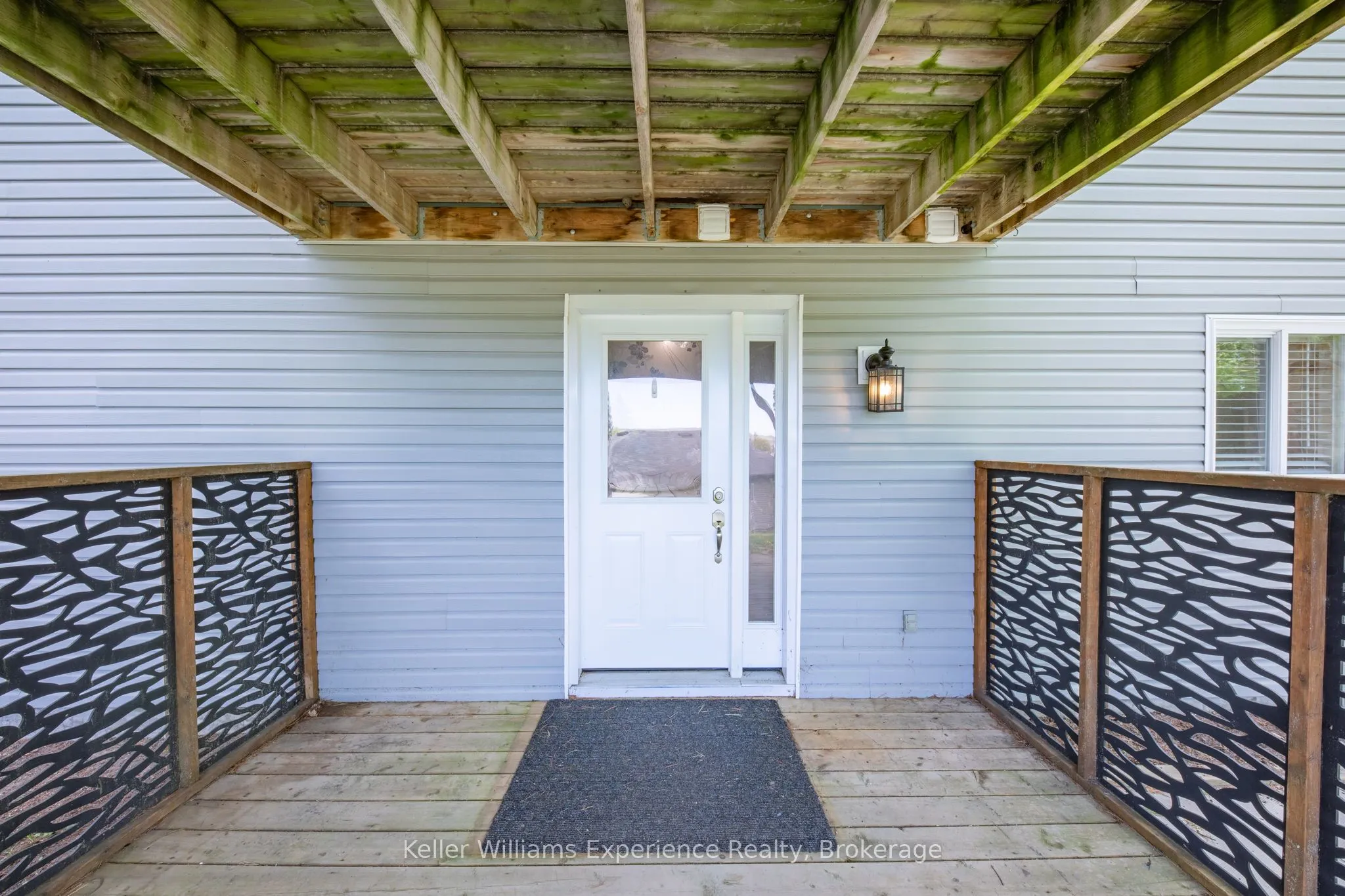 10 Clarence Avenue