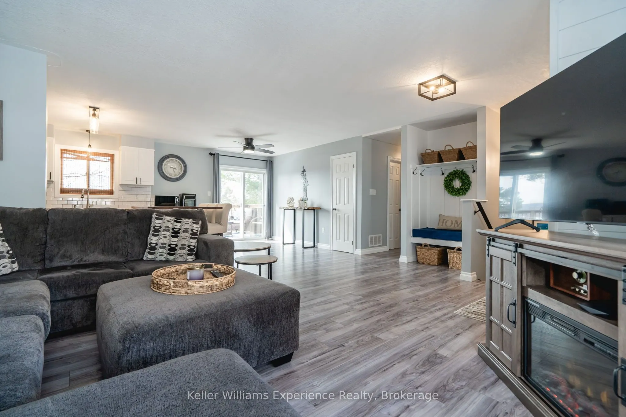 10 Clarence Avenue