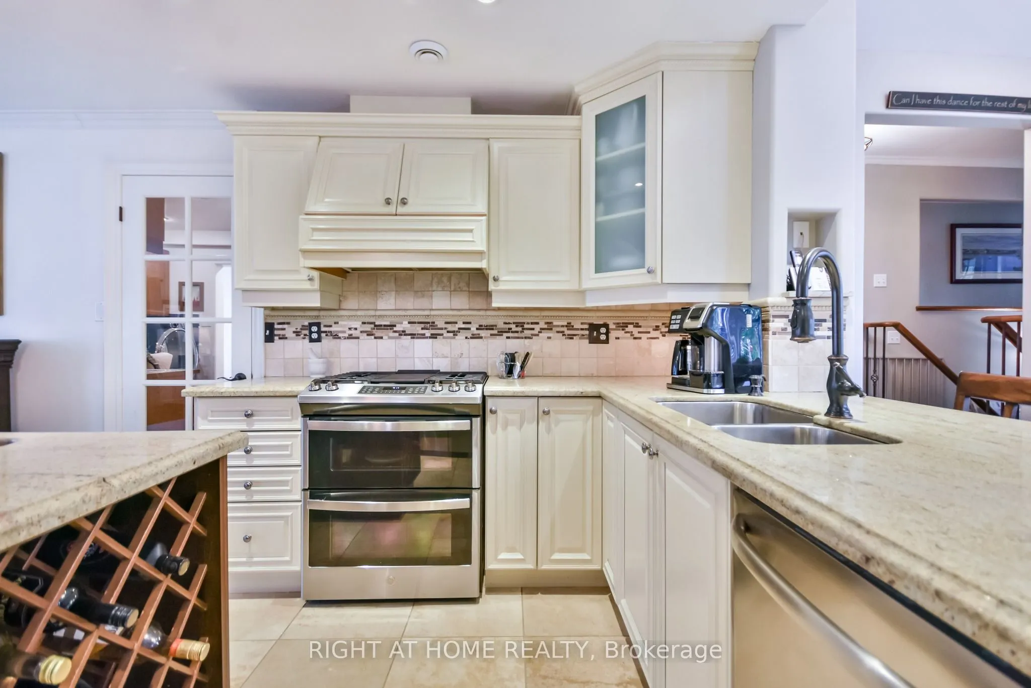 287 Edgehill Drive