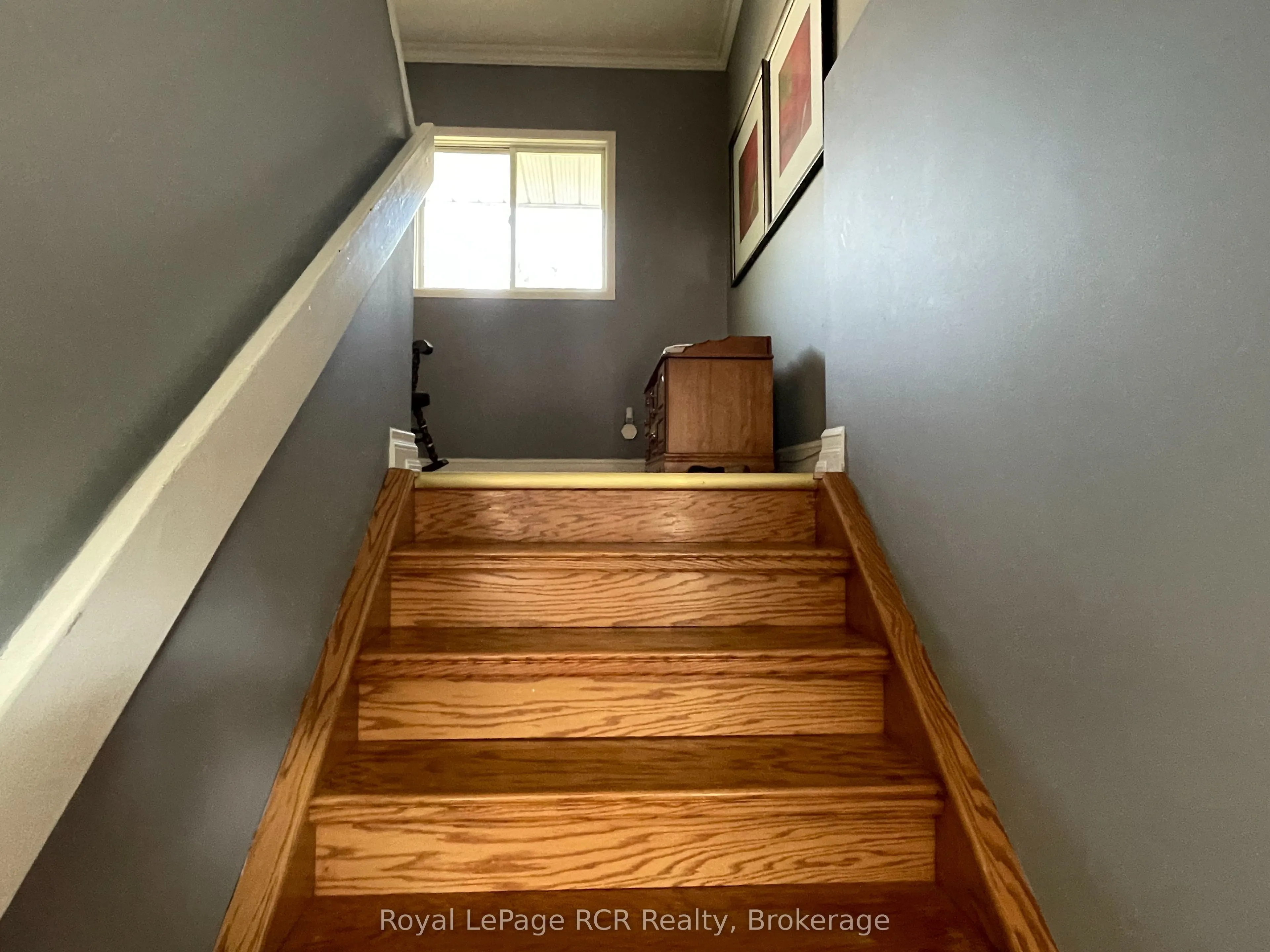 409 Thomas Street, #11