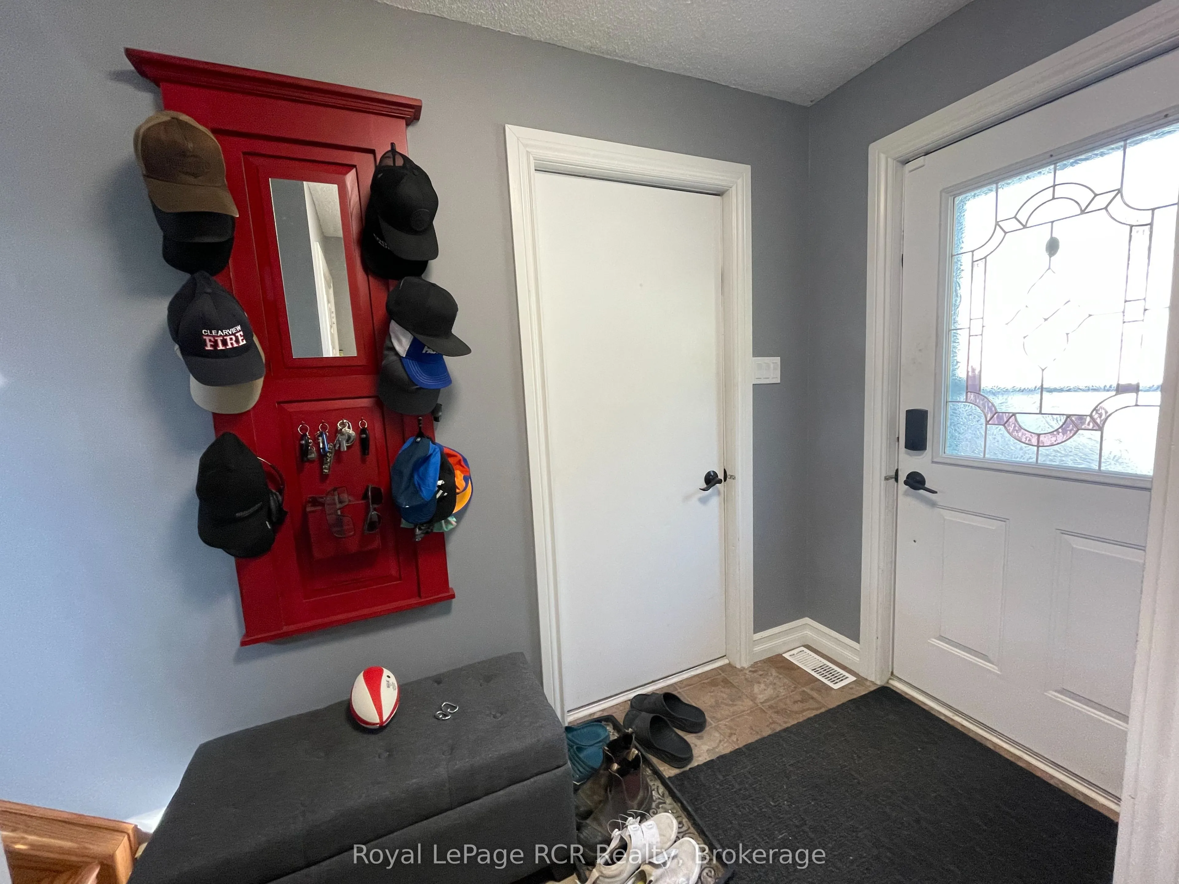 409 Thomas Street, #11