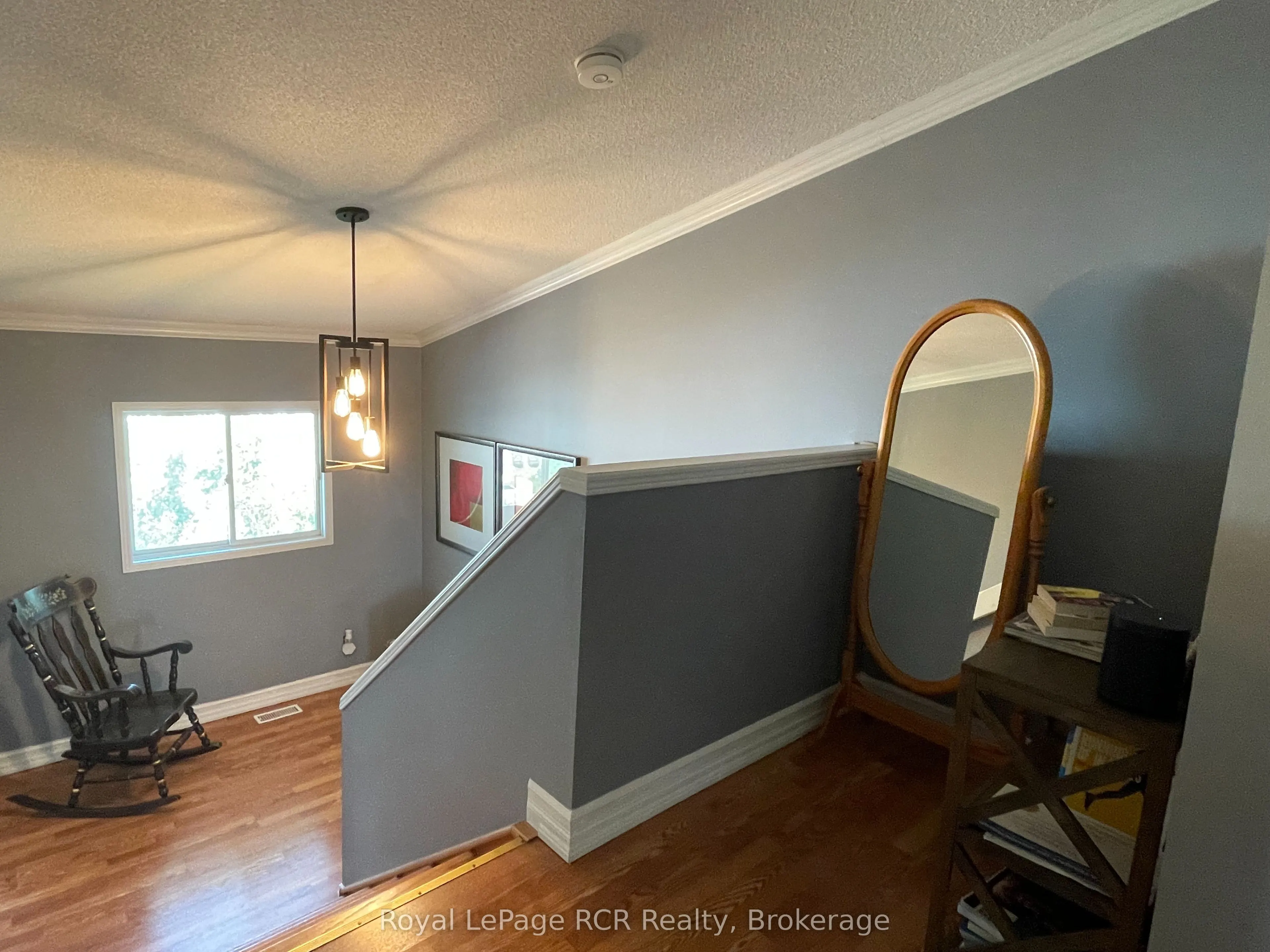 409 Thomas Street, #11