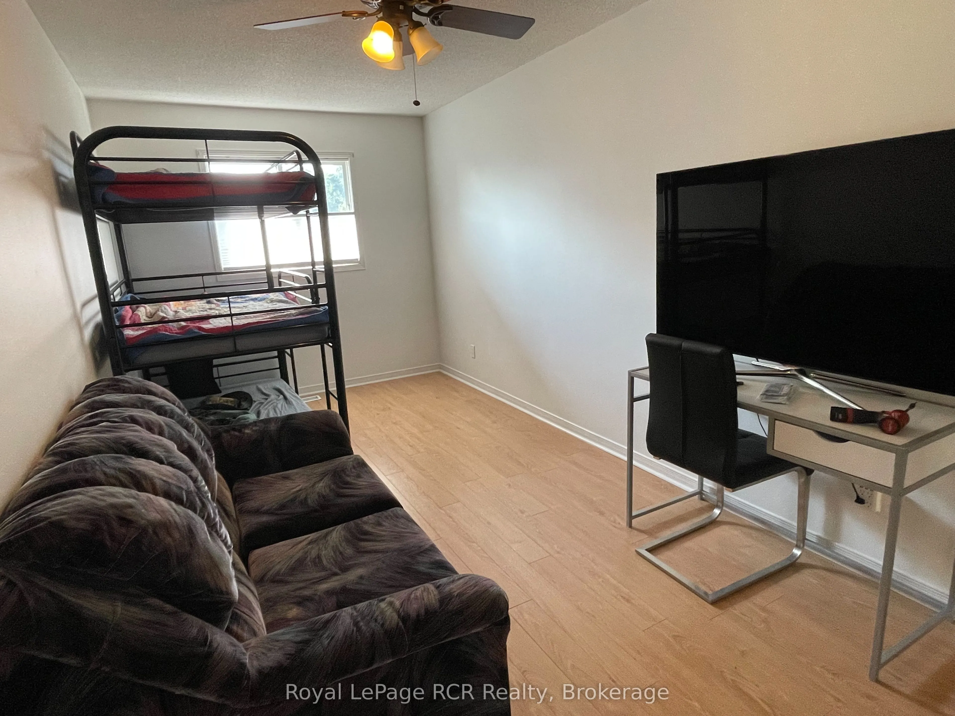409 Thomas Street, #11