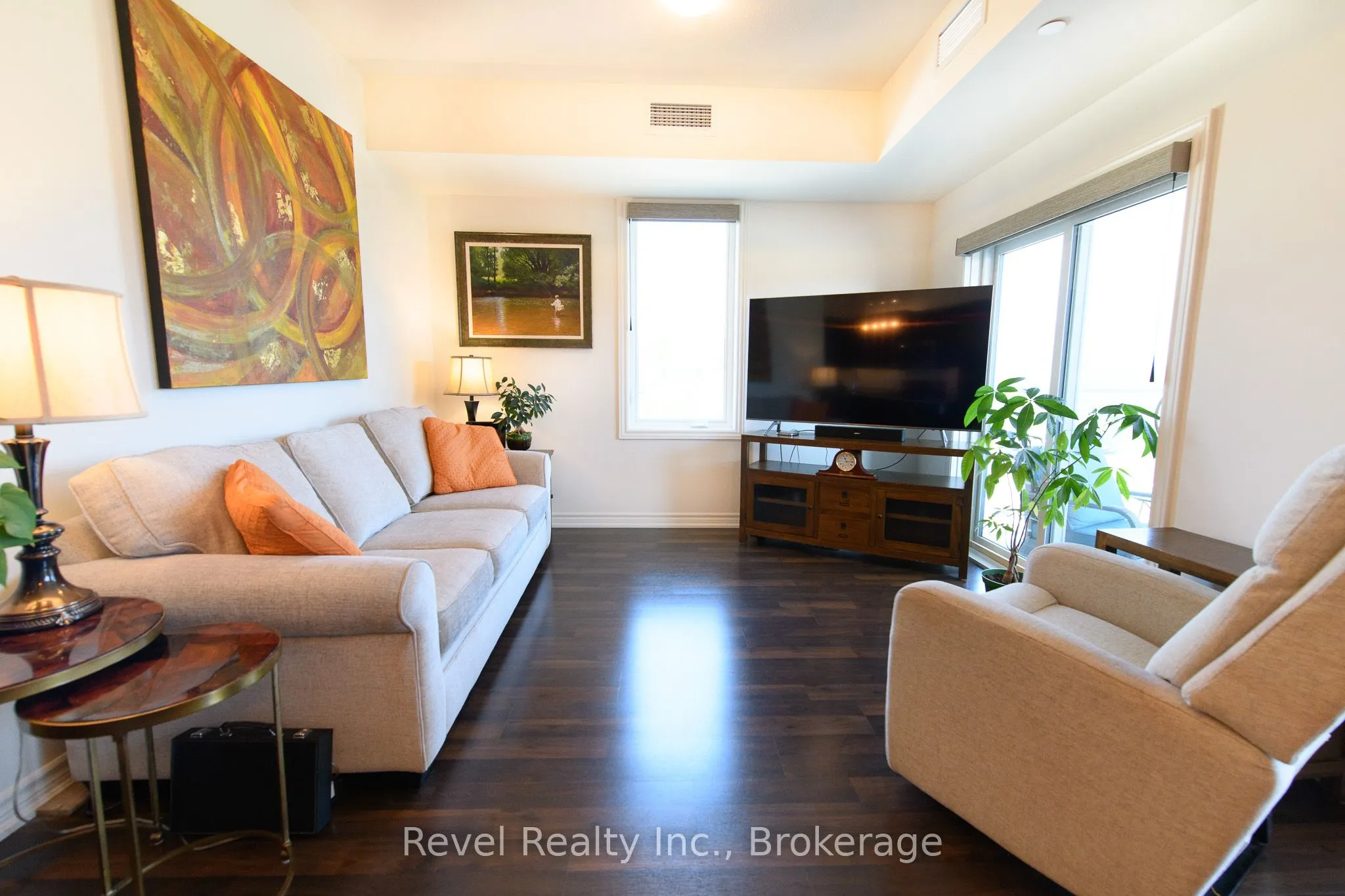 17 Spooner Crescent, #201