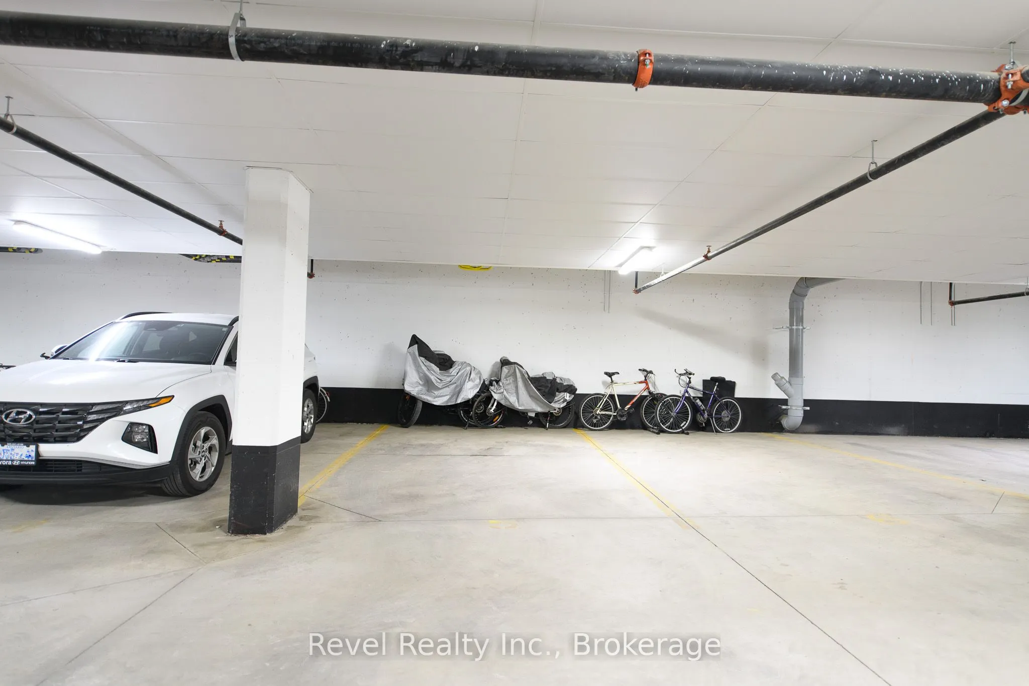 17 Spooner Crescent, #201