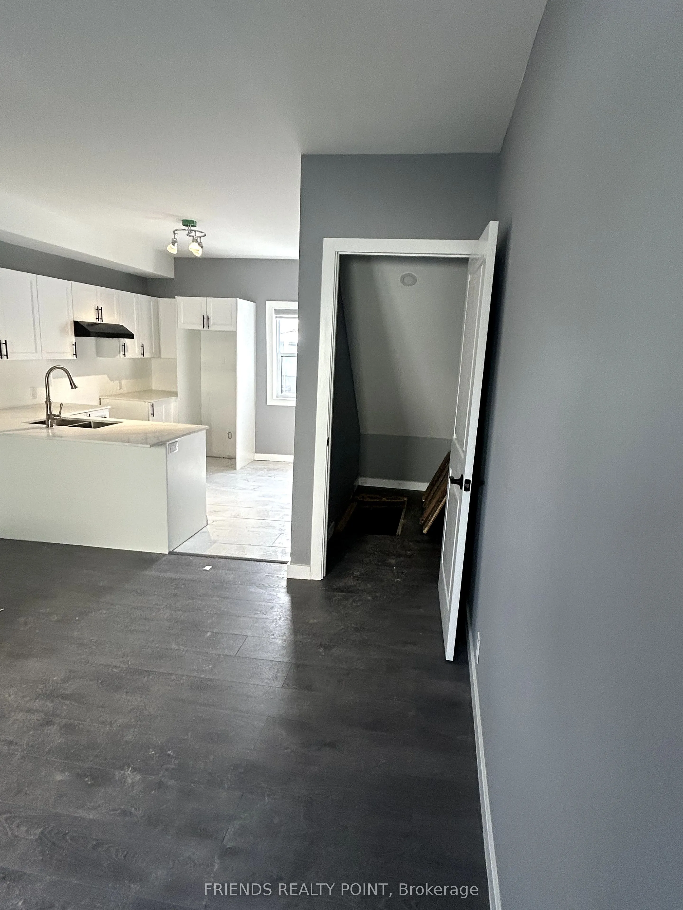 101 COLDWATER Road W, #2