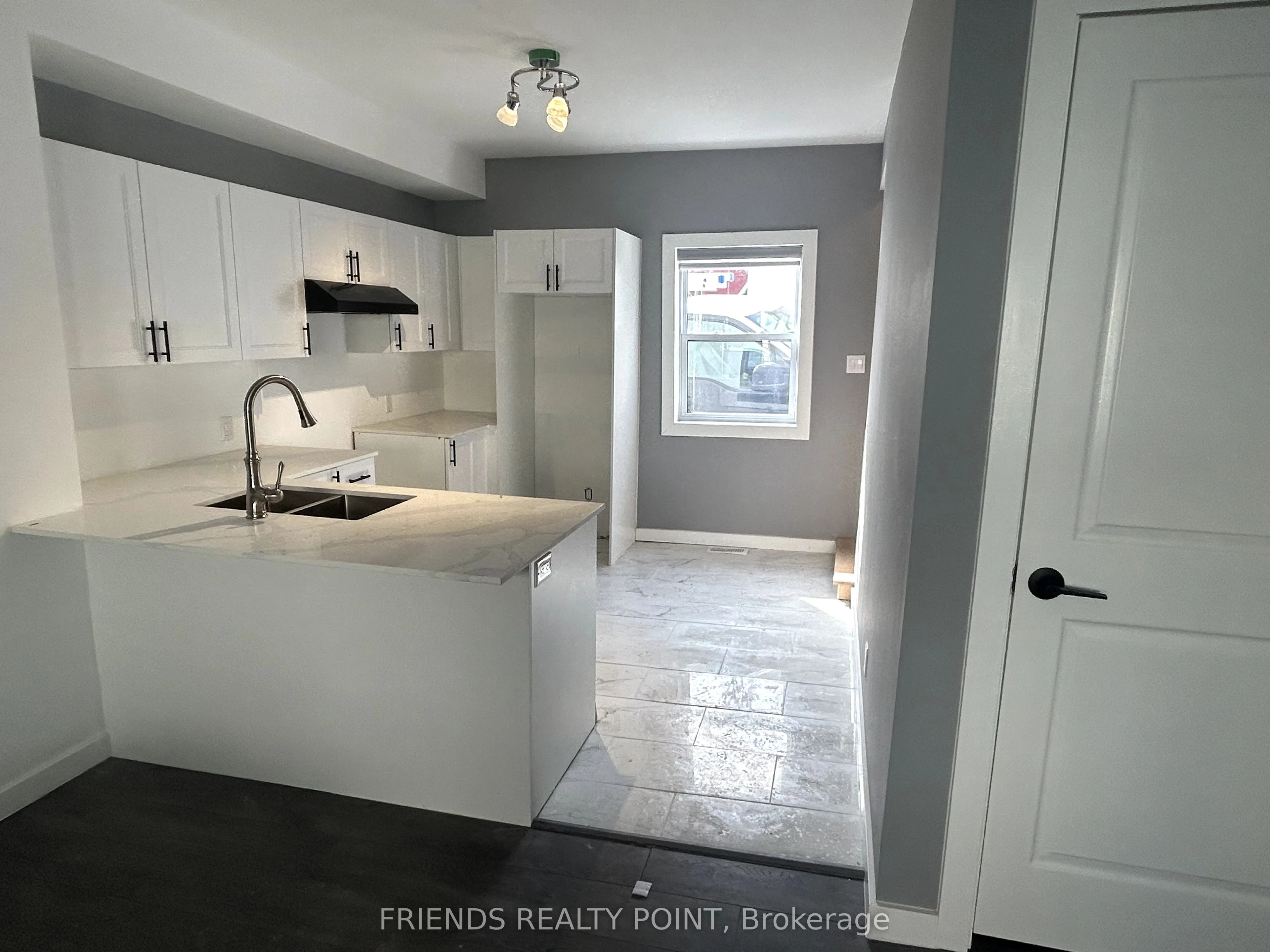 101 COLDWATER Road W, #2