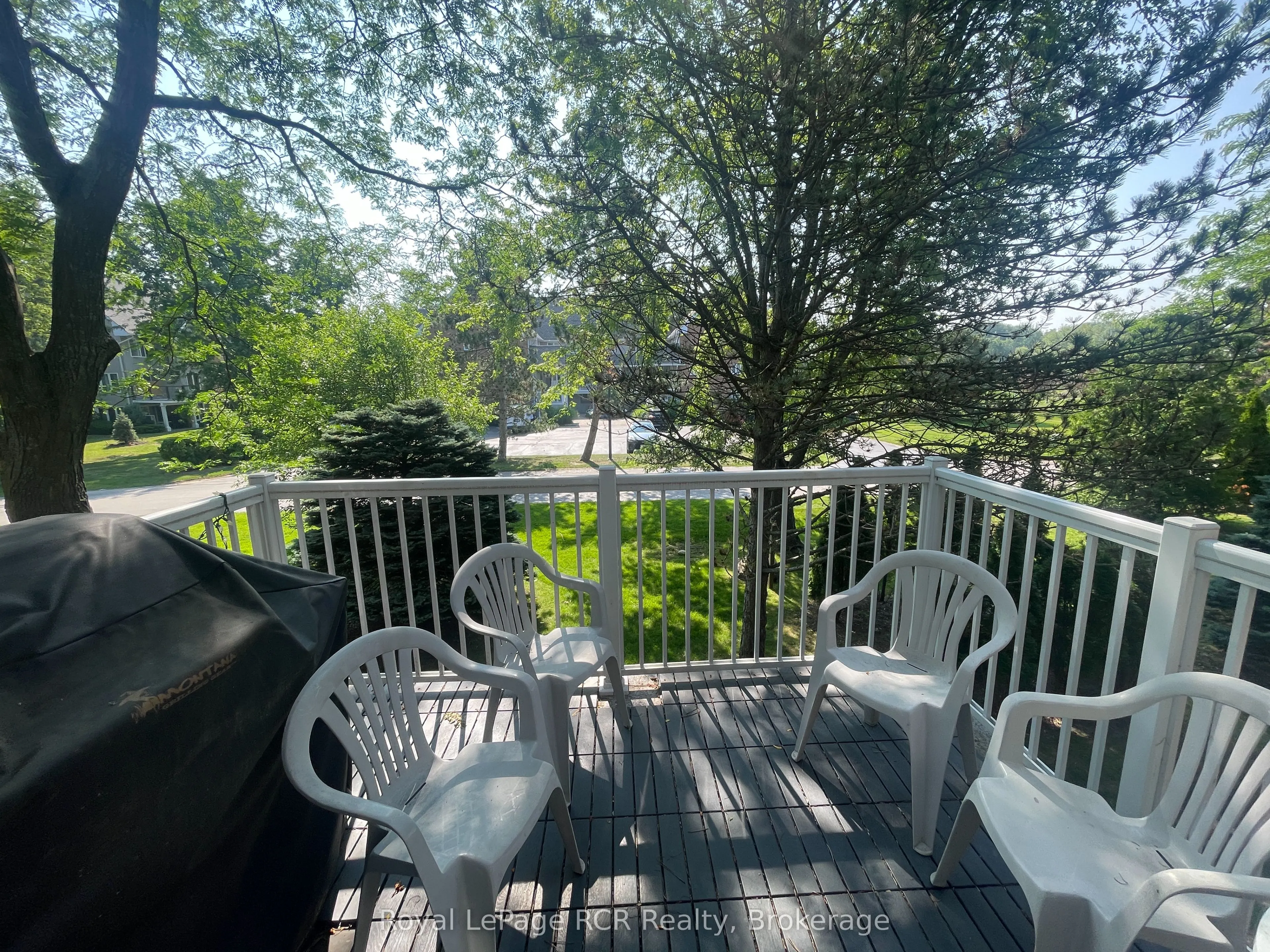 16 Rambling Way, #84
