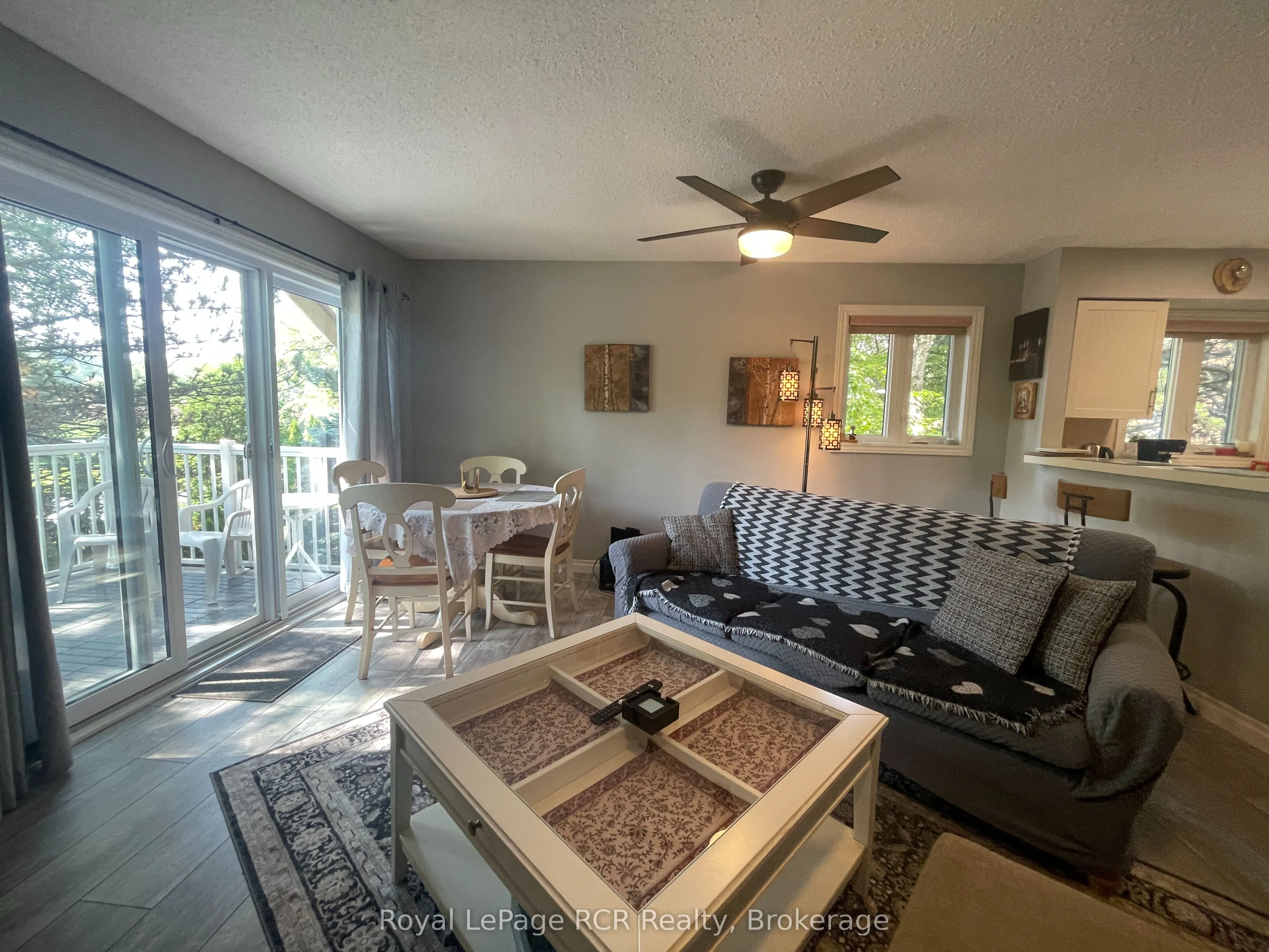16 Rambling Way, #84