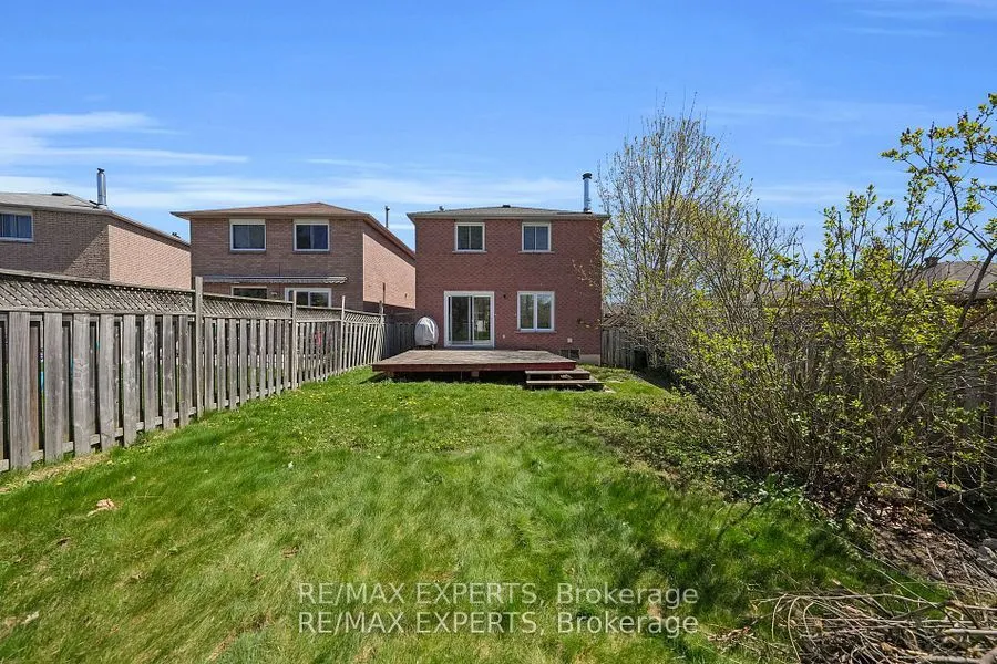 10 Wallace Drive