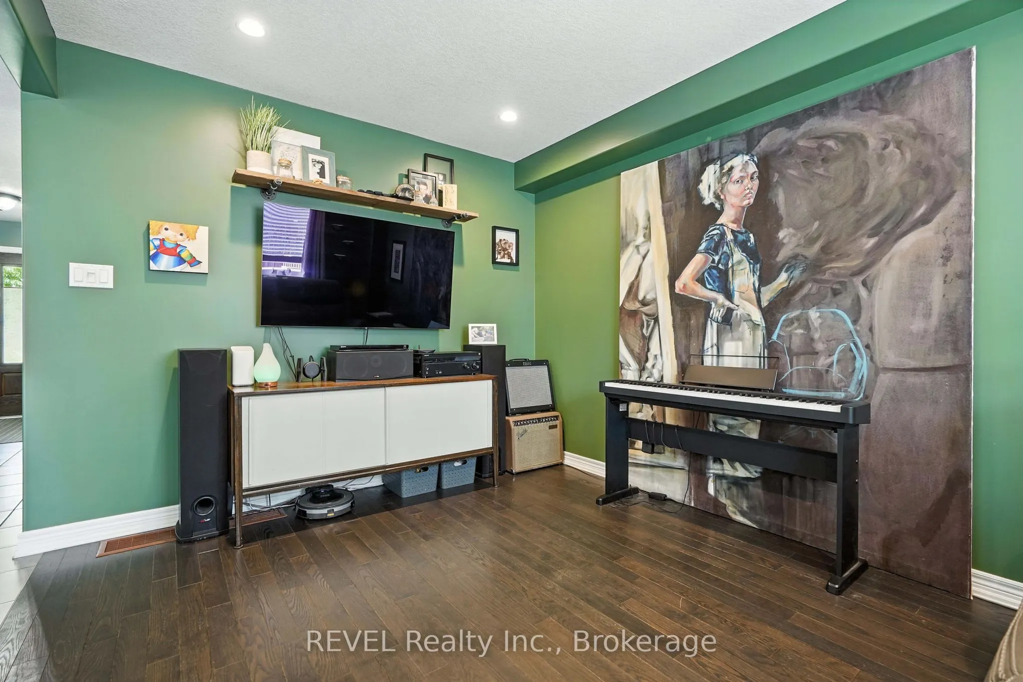 1001 Cook Drive