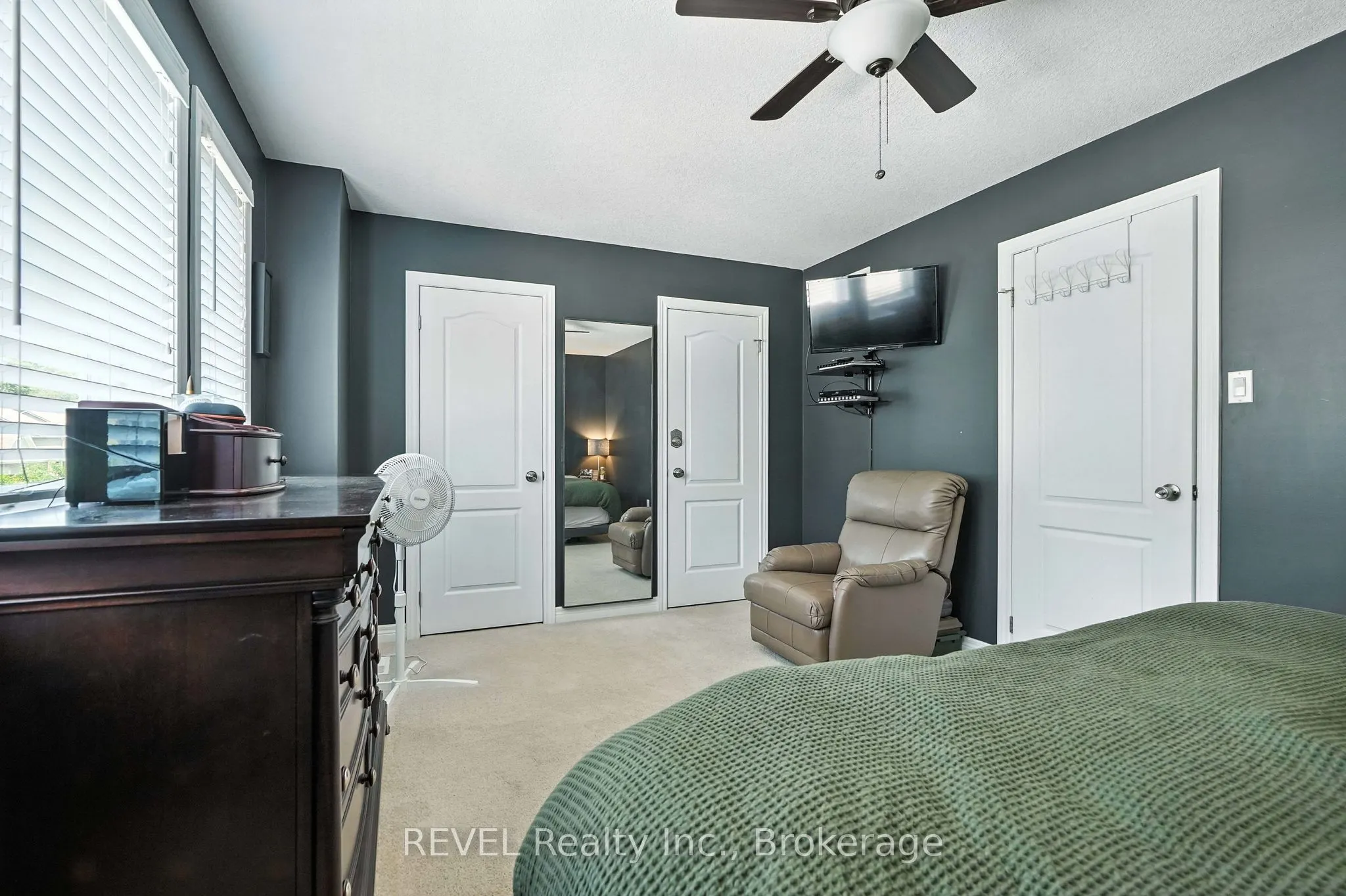 1001 Cook Drive