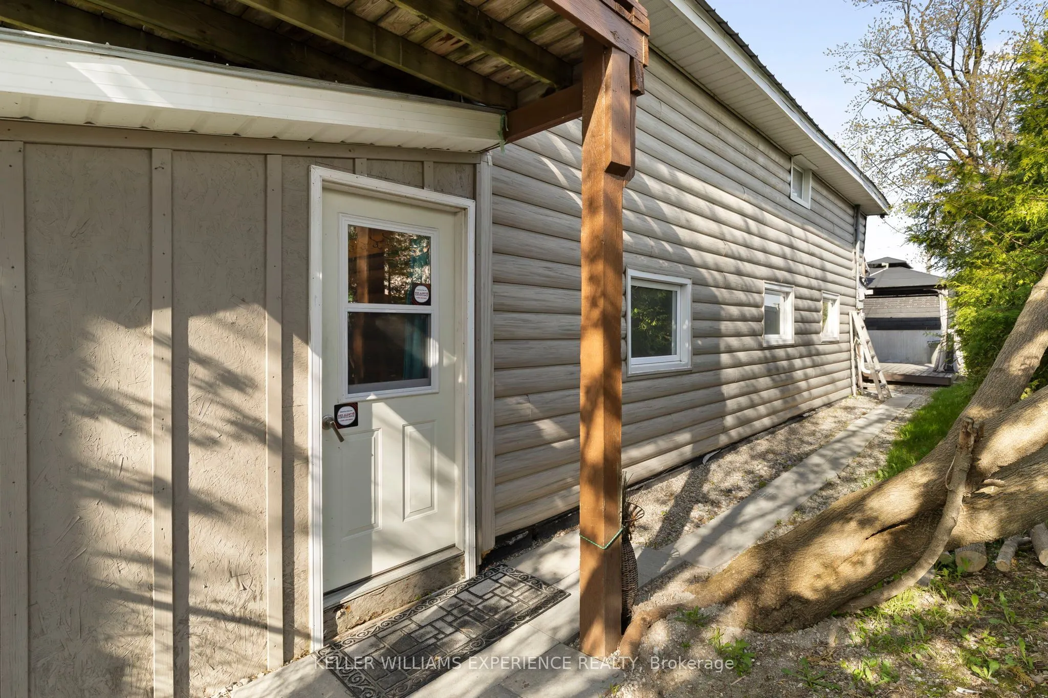 3 Courtland Street