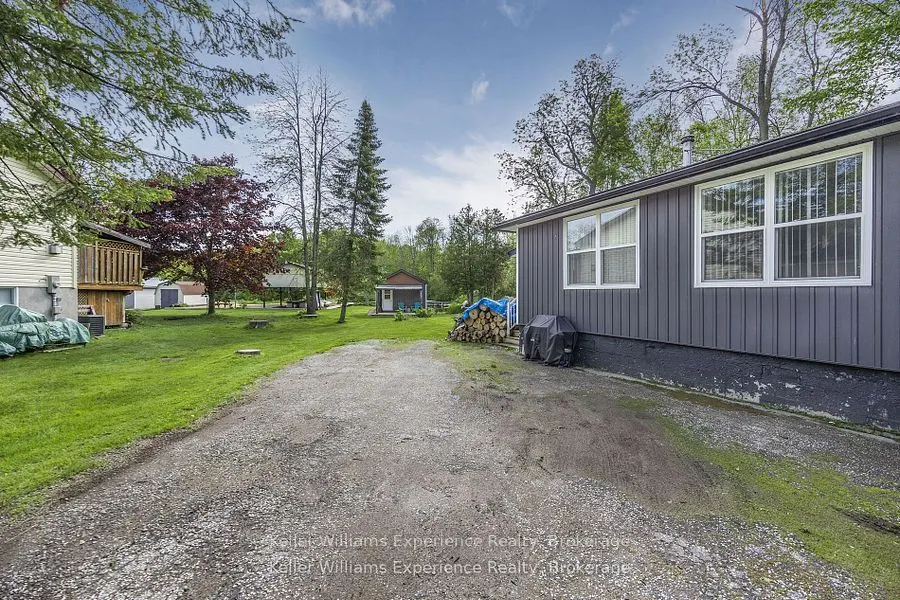 4027 Glen Cedar Drive