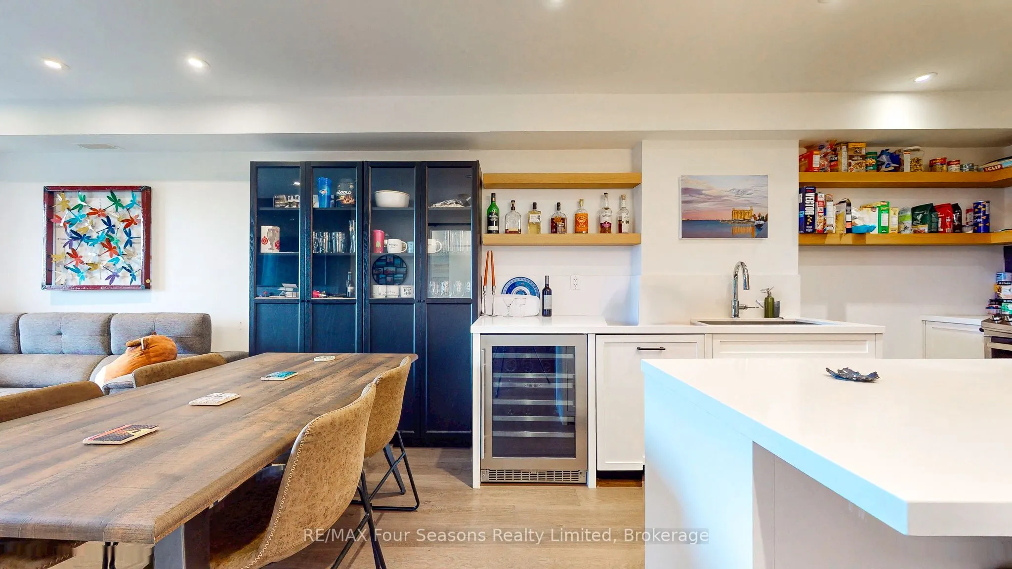6 Anchorage Crescent, #203