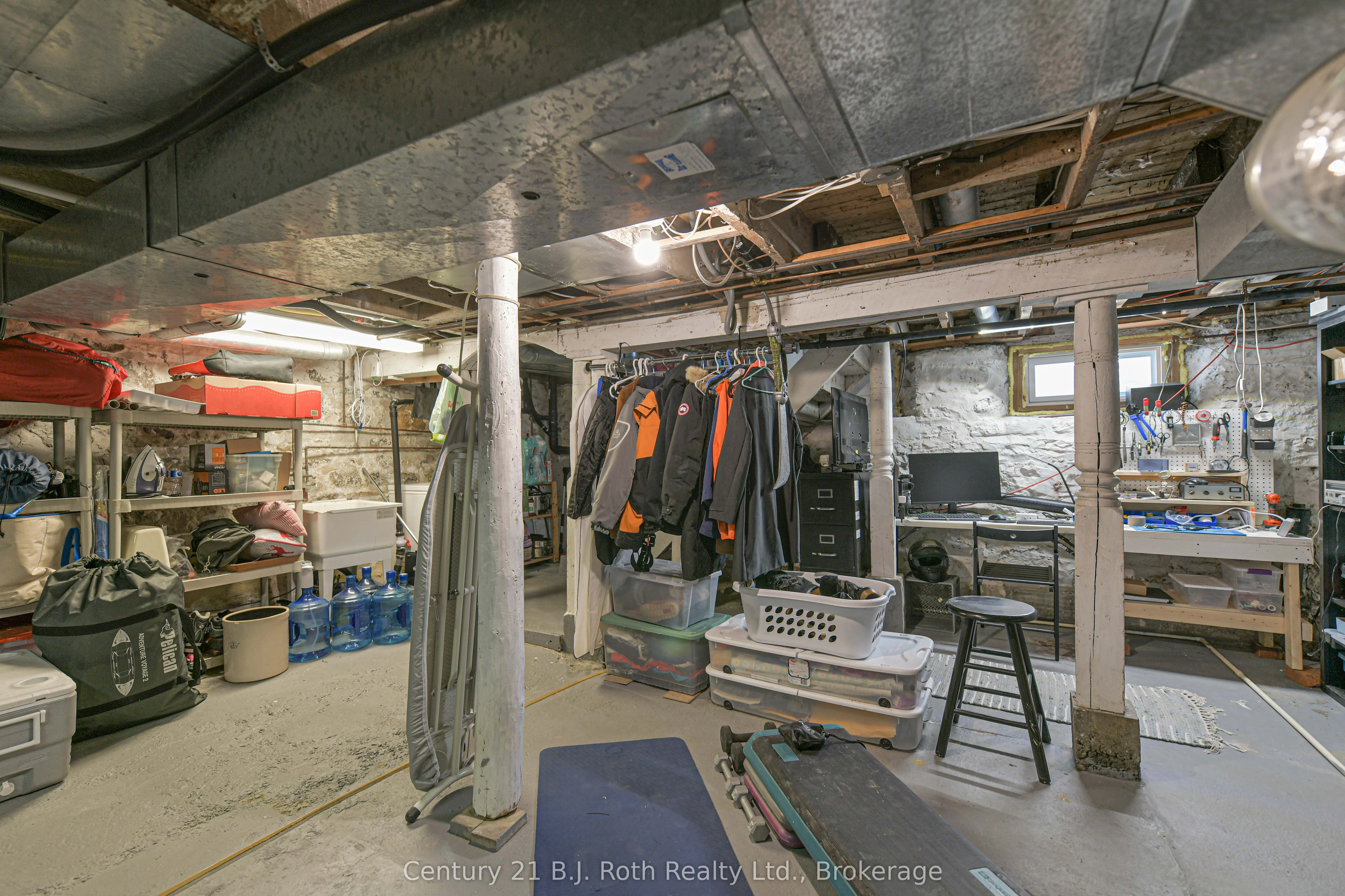 293 Nottawasaga Street