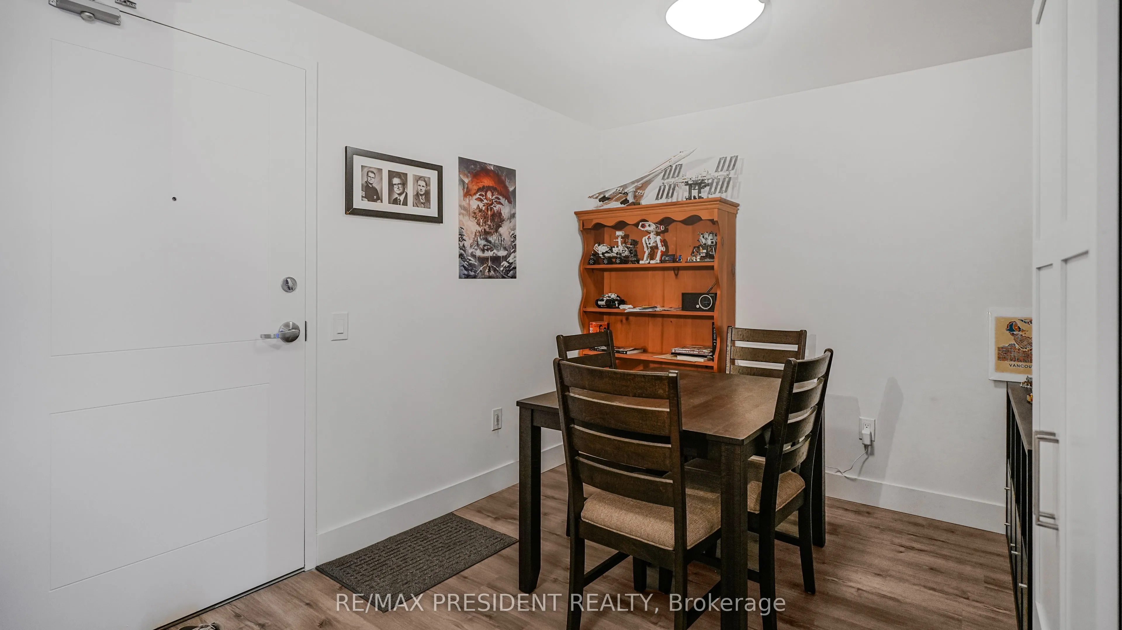 4 Kimberly Lane N, #403