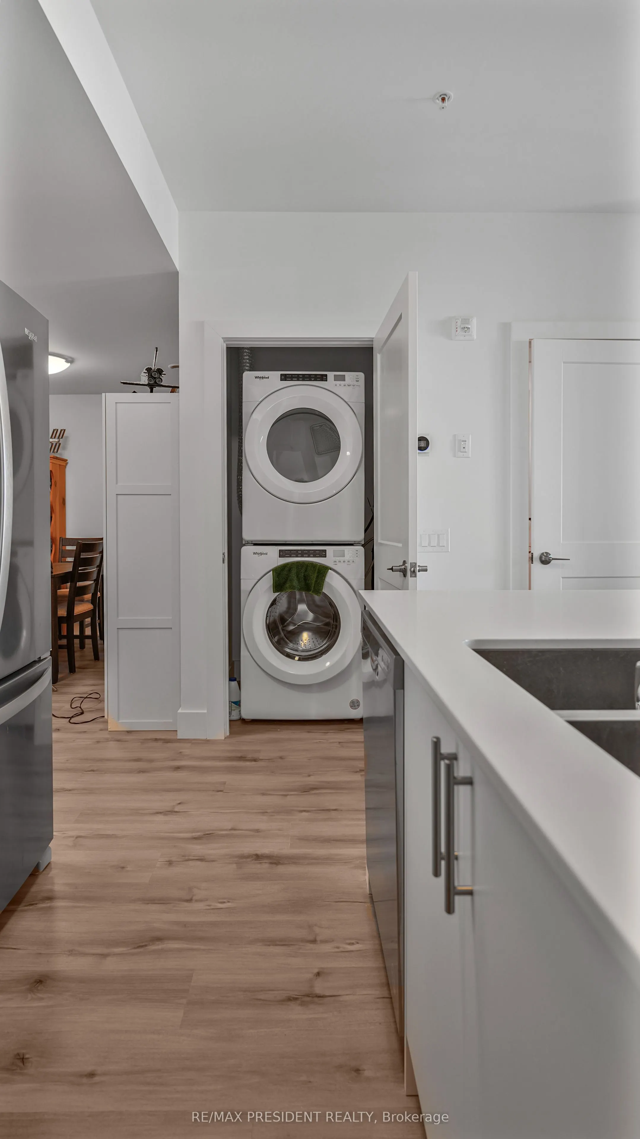 4 Kimberly Lane N, #403
