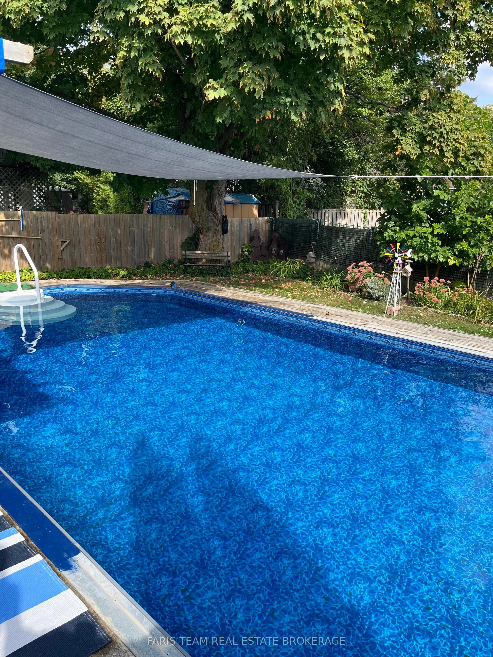 671 Algonquin Drive