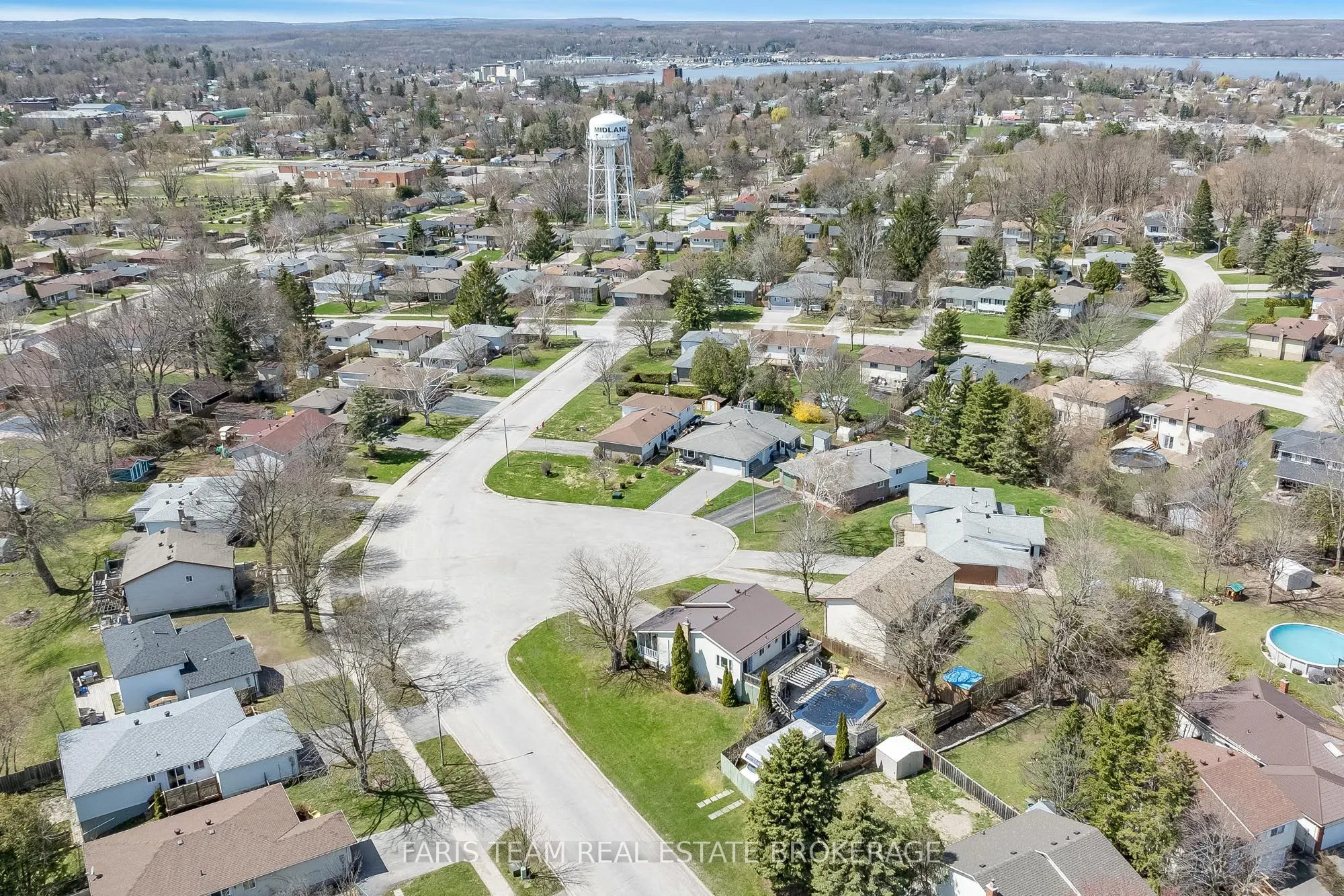 671 Algonquin Drive