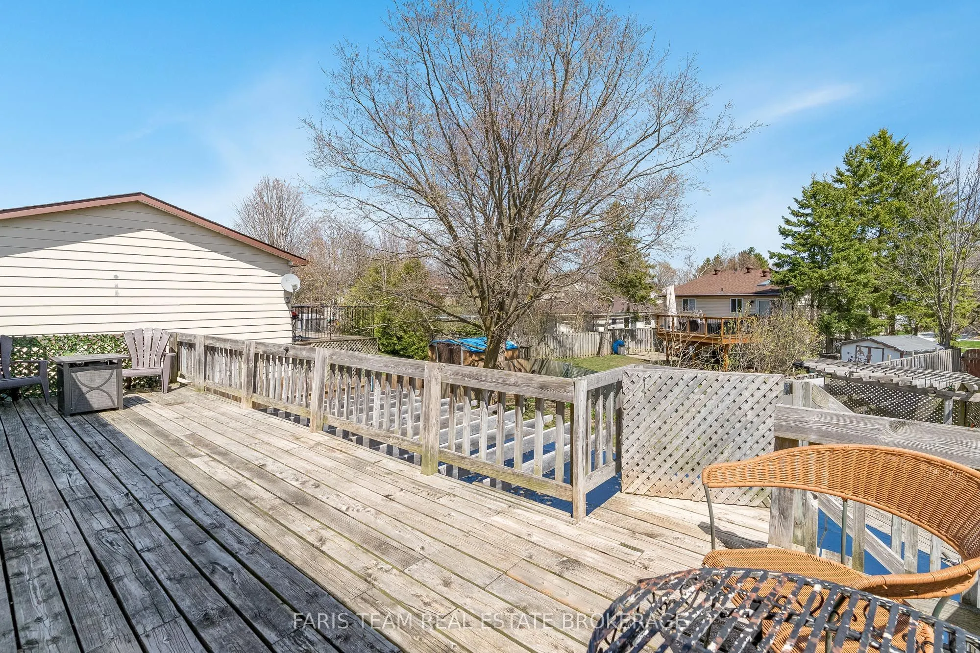 671 Algonquin Drive