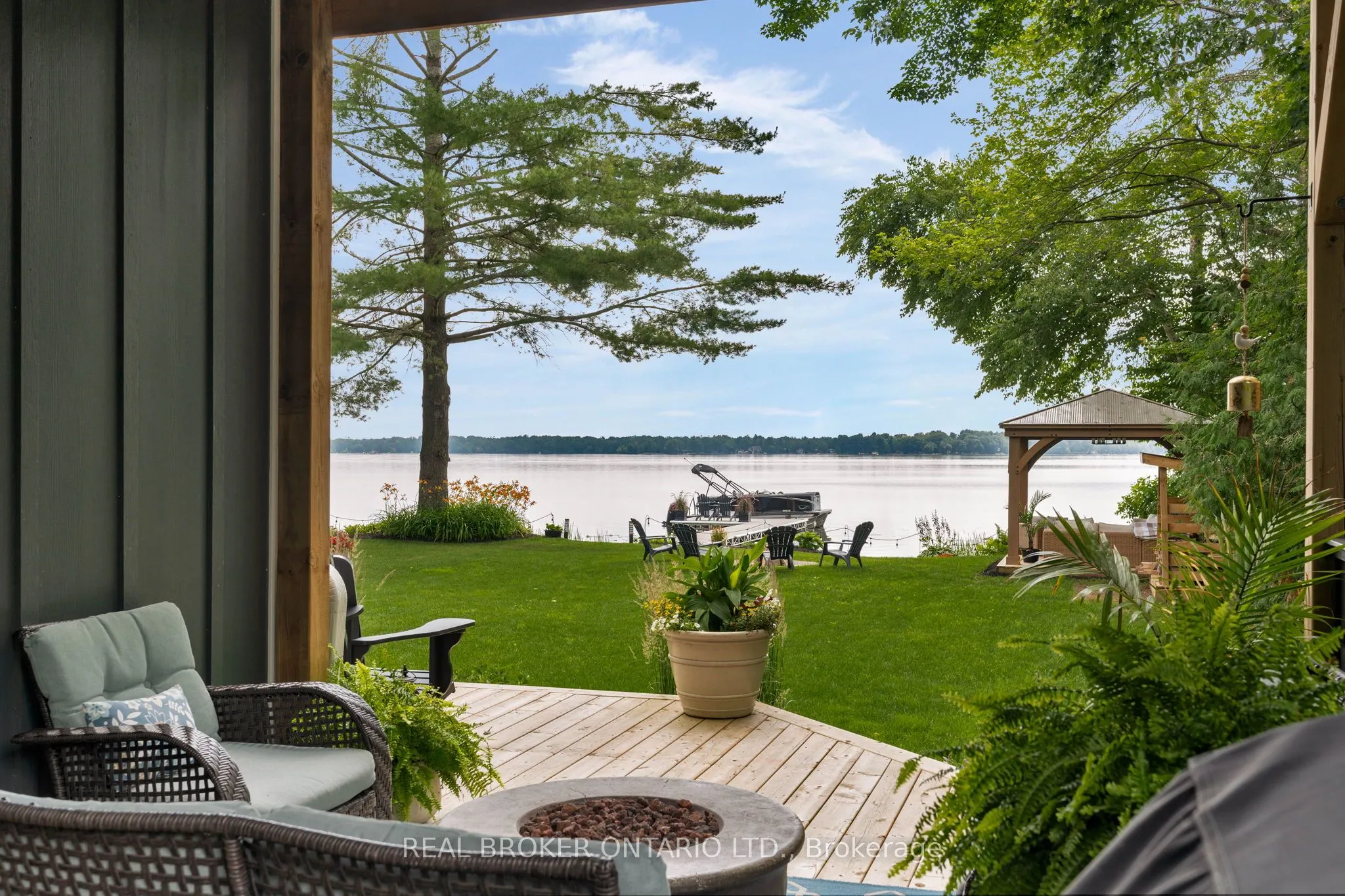 3239 Crescent Bay Road