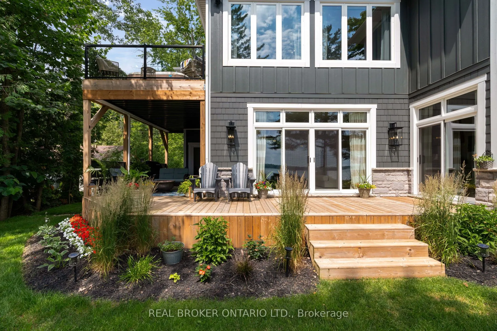 3239 Crescent Bay Road
