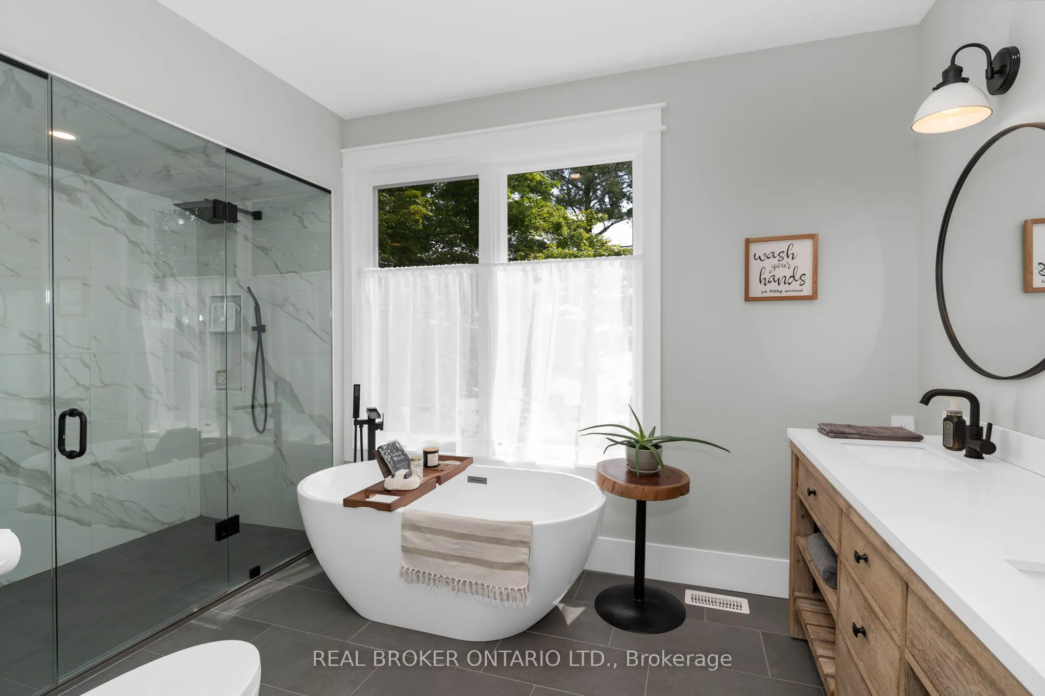 3239 Crescent Bay Road