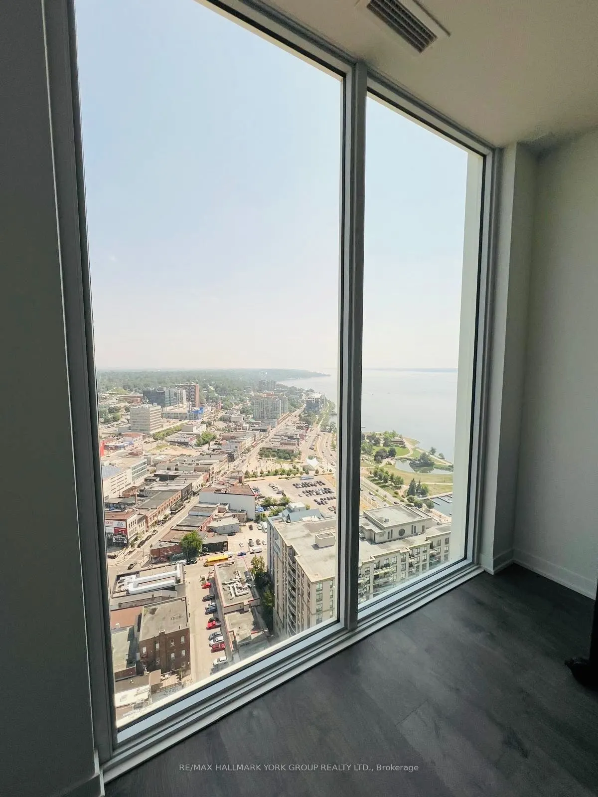 39 Mary Street, #3104