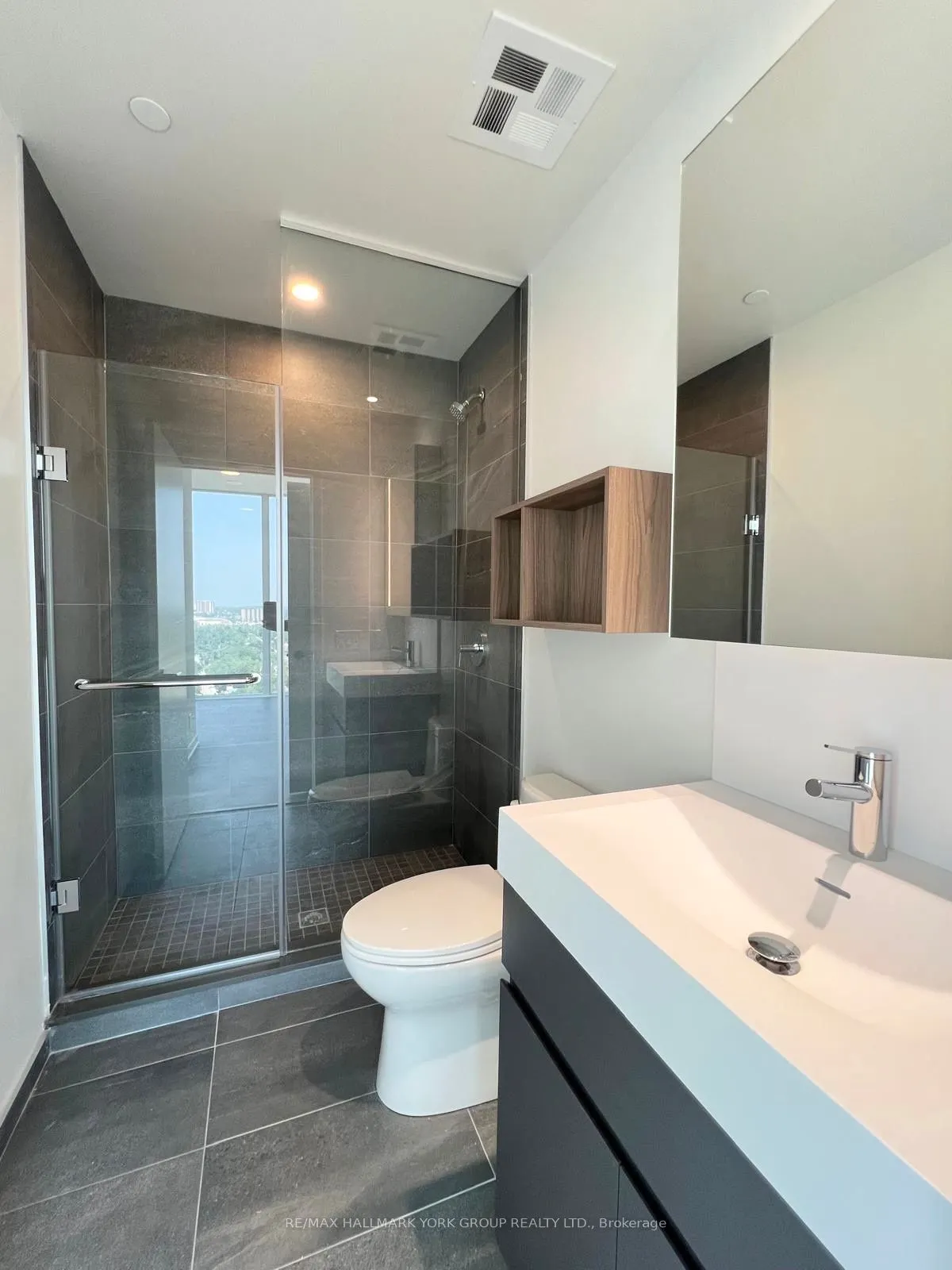 39 Mary Street, #3104