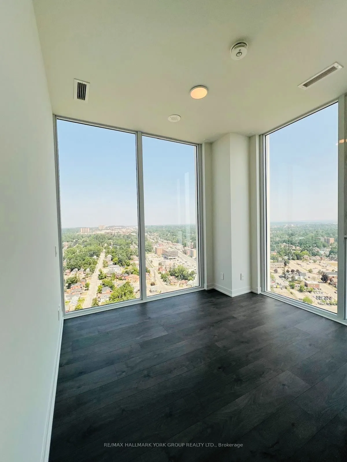 39 Mary Street, #3104