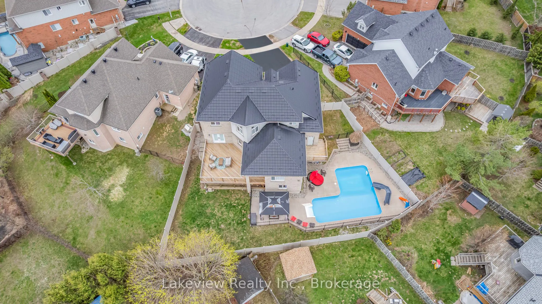 31 Cleopatra Court