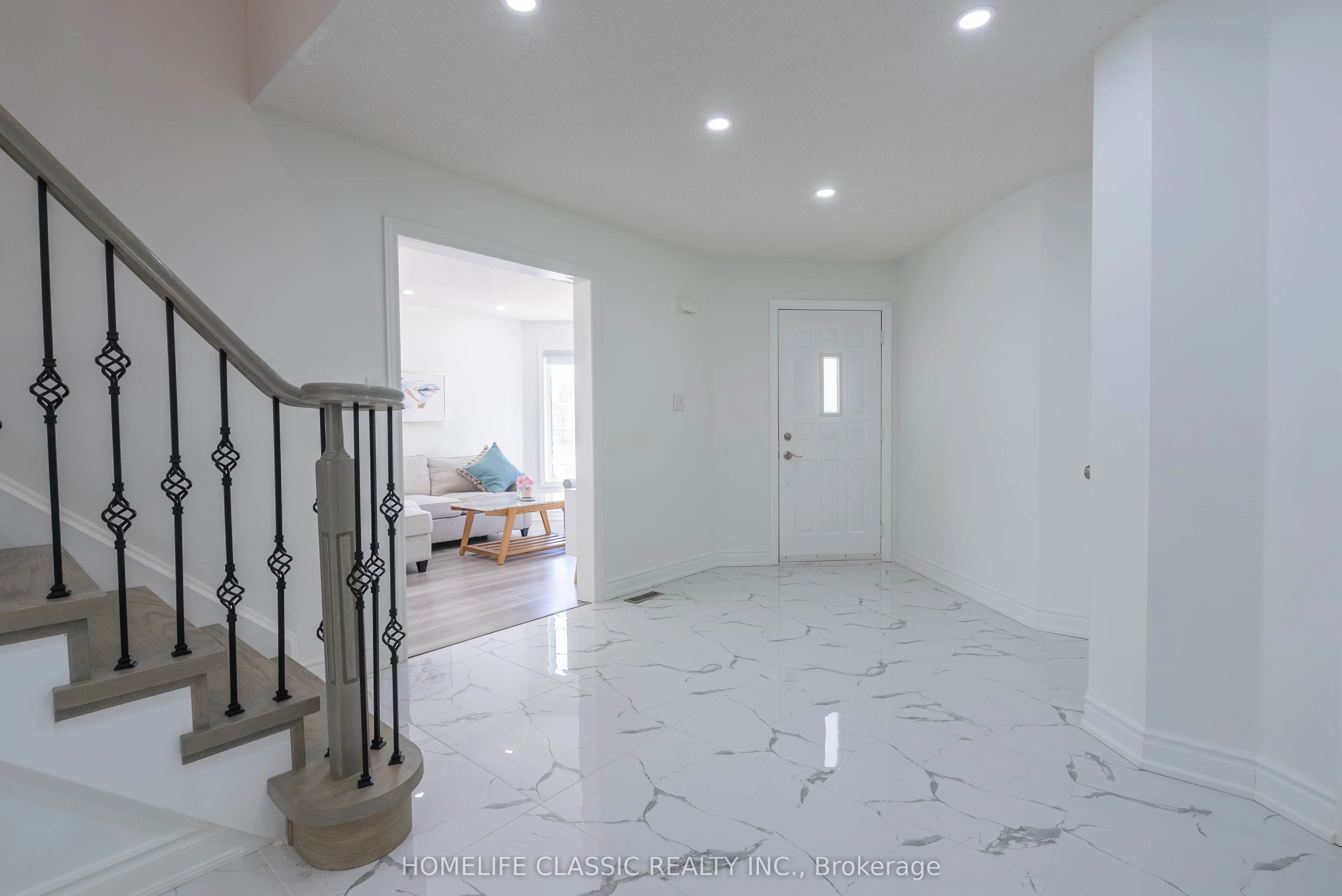51 Hawkins Drive