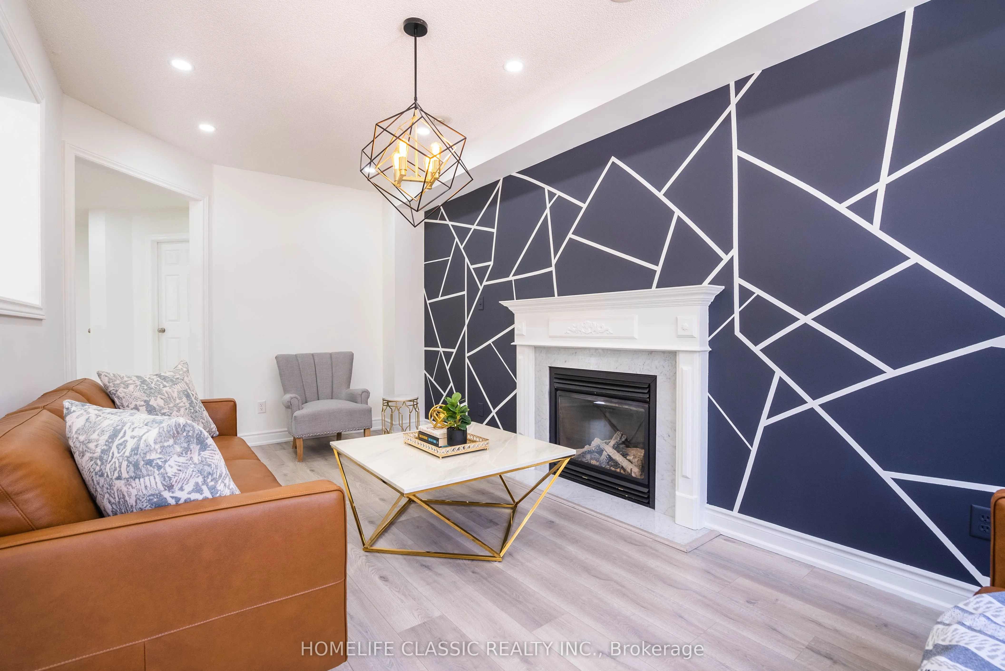 51 Hawkins Drive