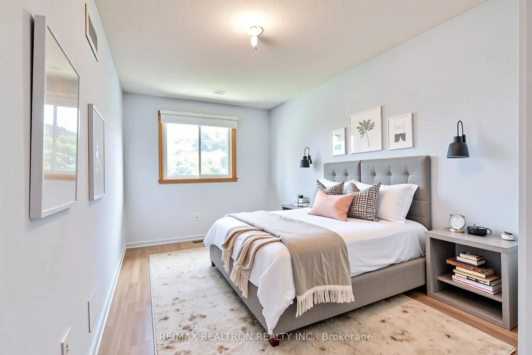 54 Carruthers Crescent