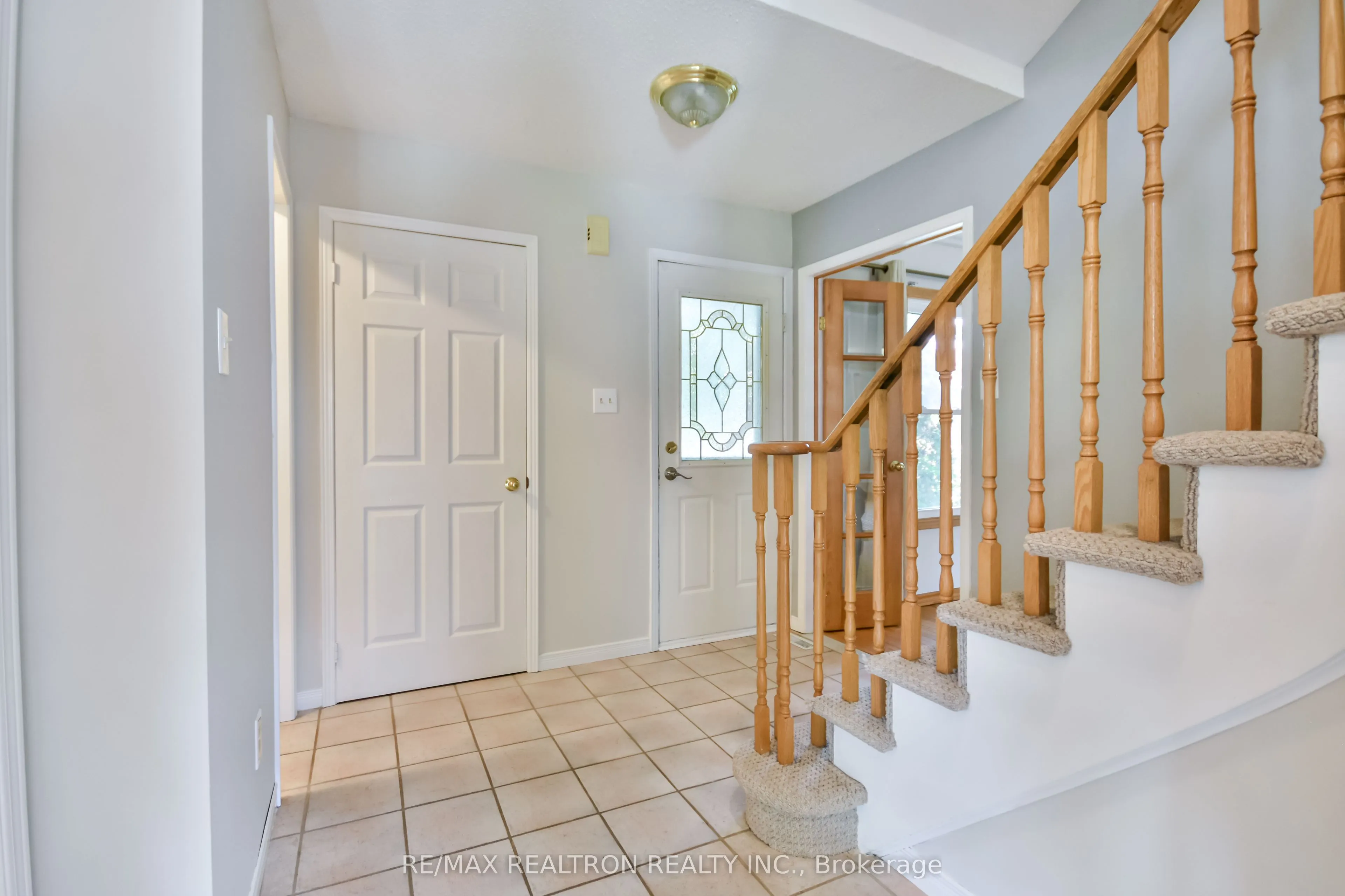 54 Carruthers Crescent