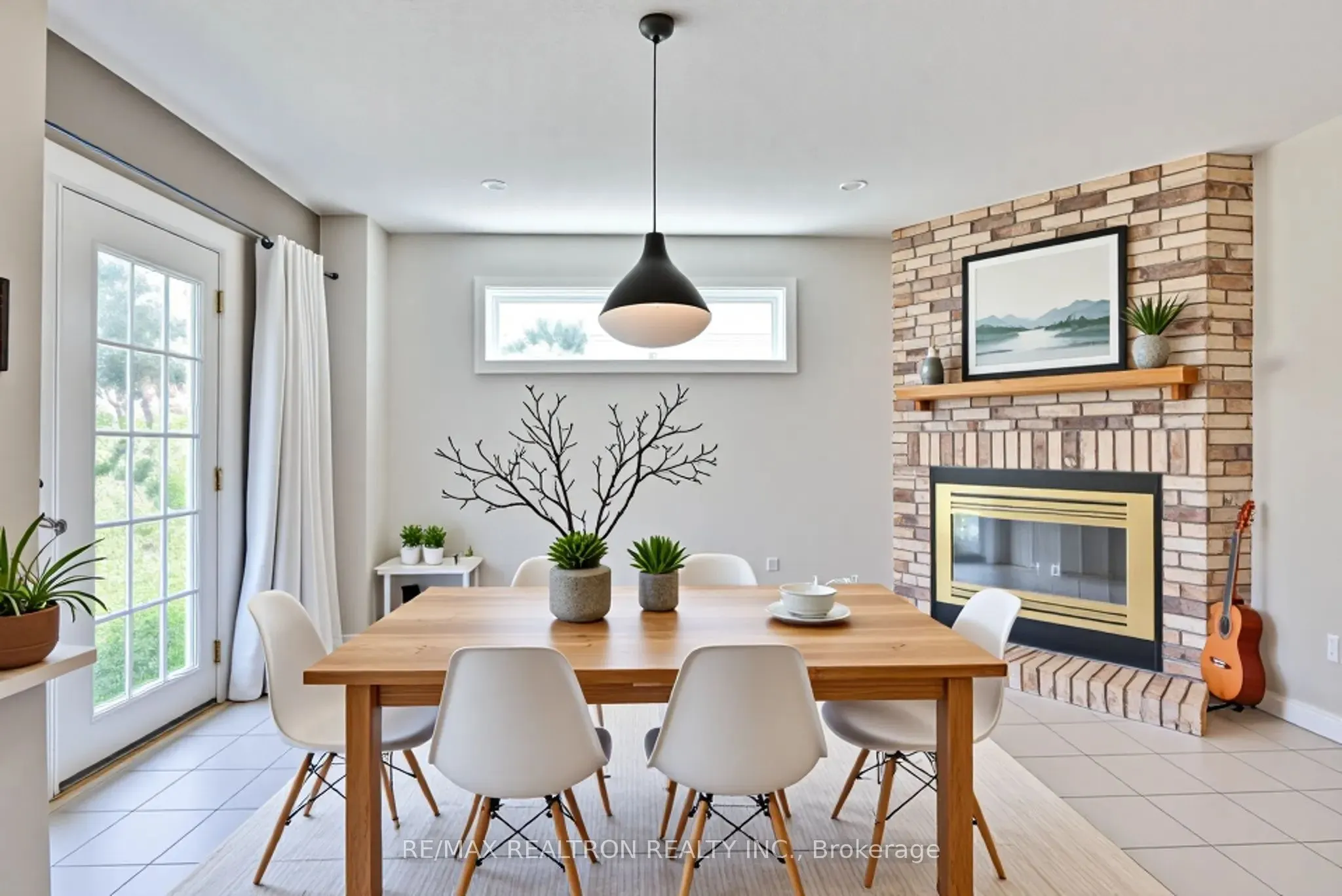 54 Carruthers Crescent