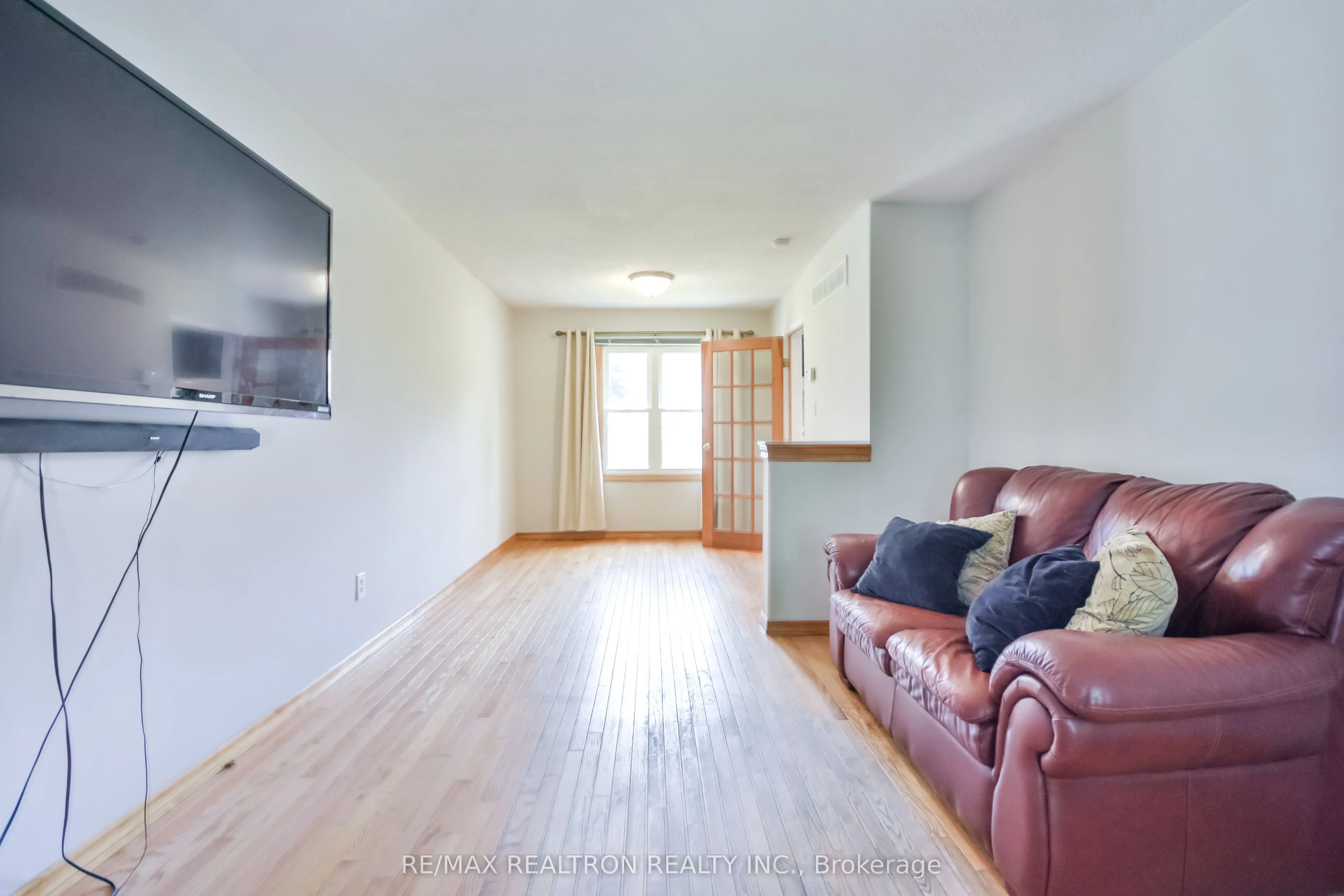 54 Carruthers Crescent
