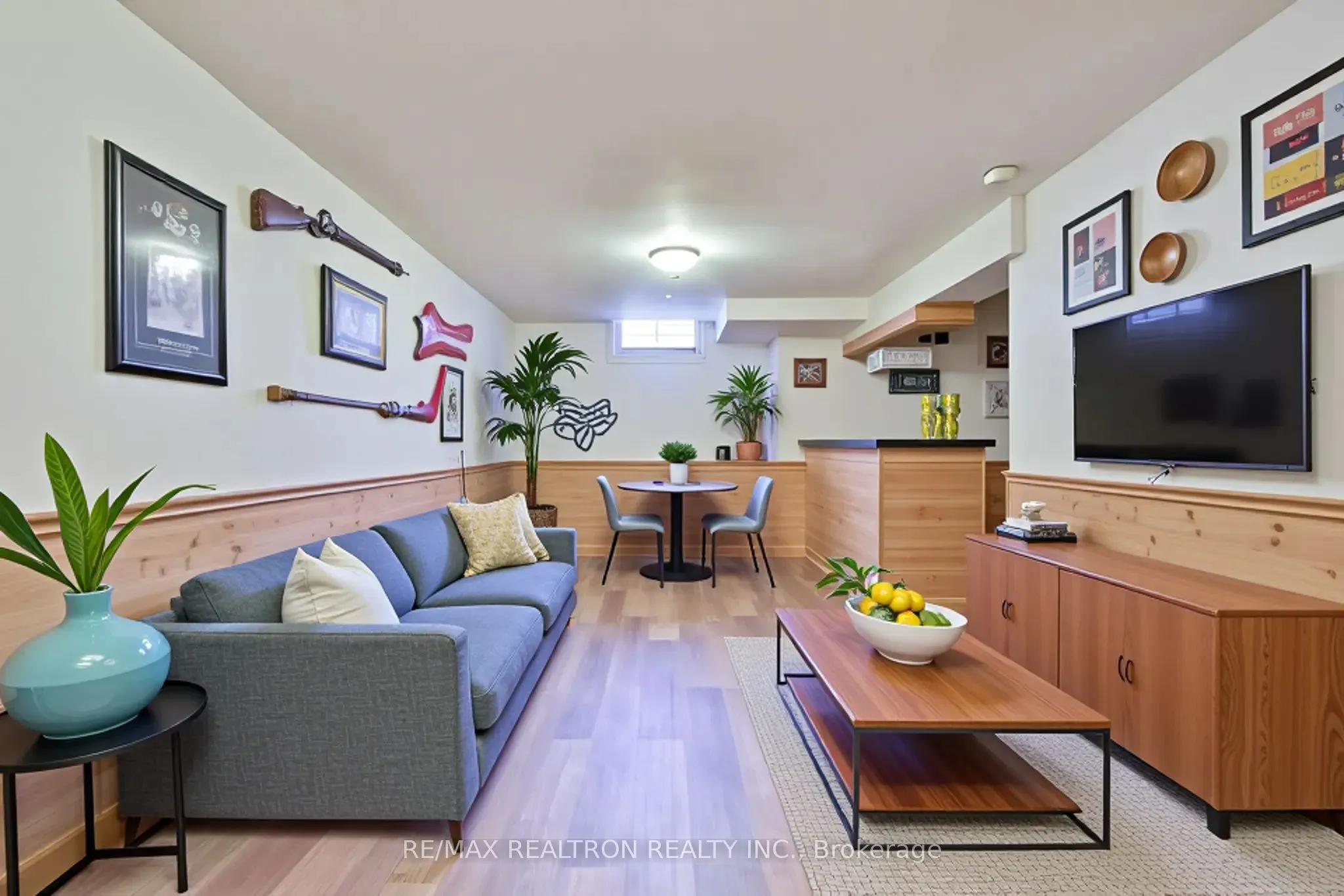 54 Carruthers Crescent