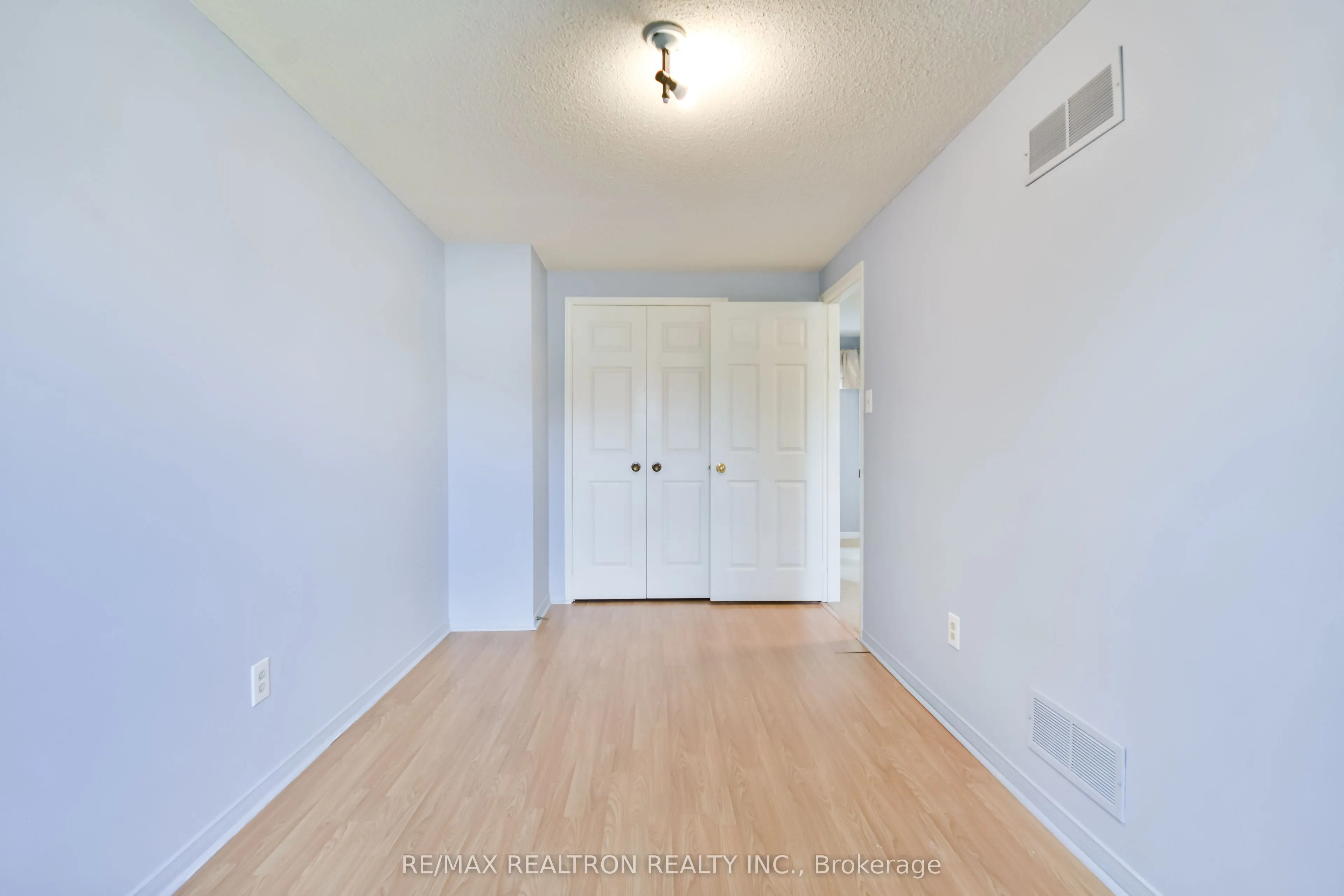 54 Carruthers Crescent