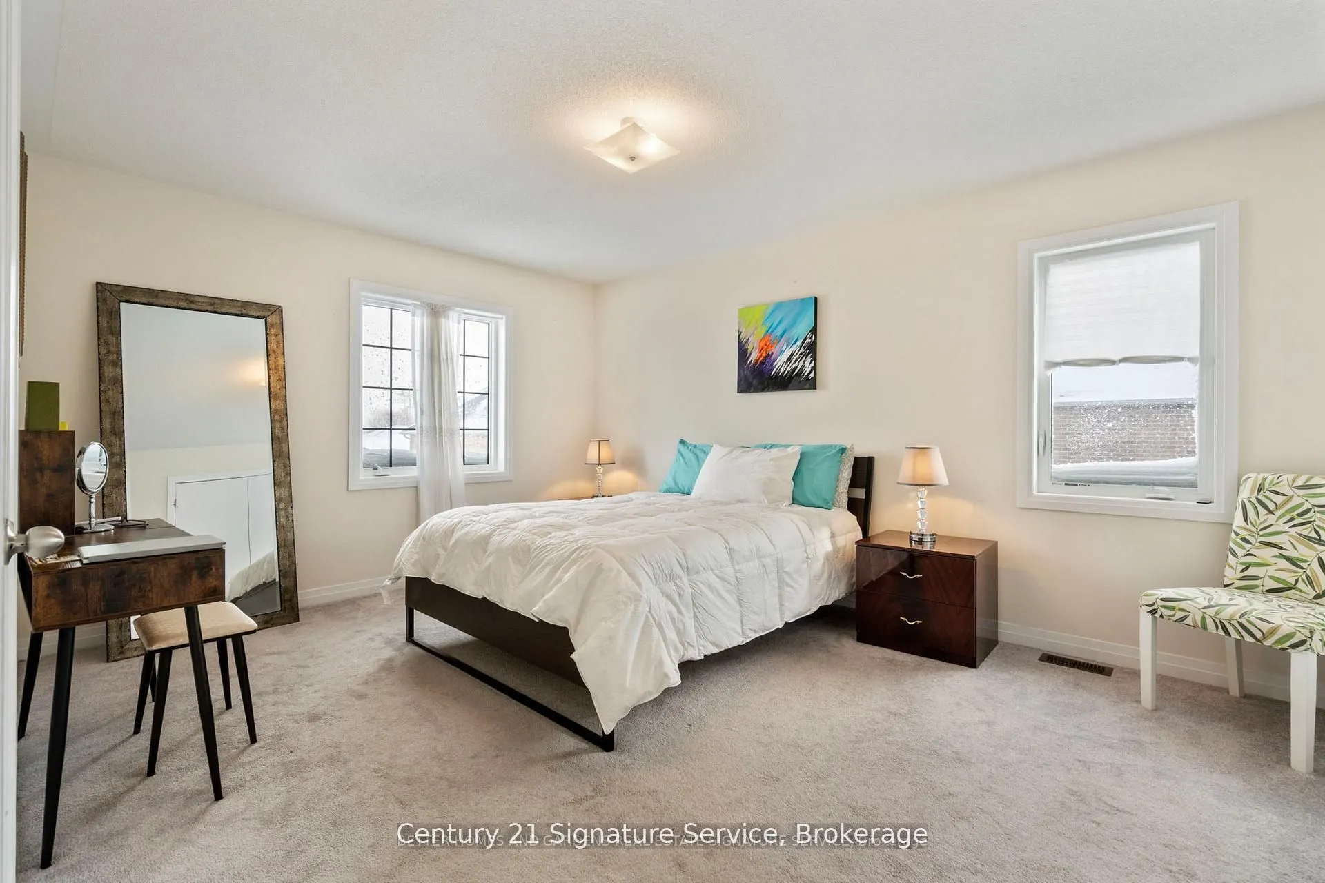 42 Bedford Estates Crescent