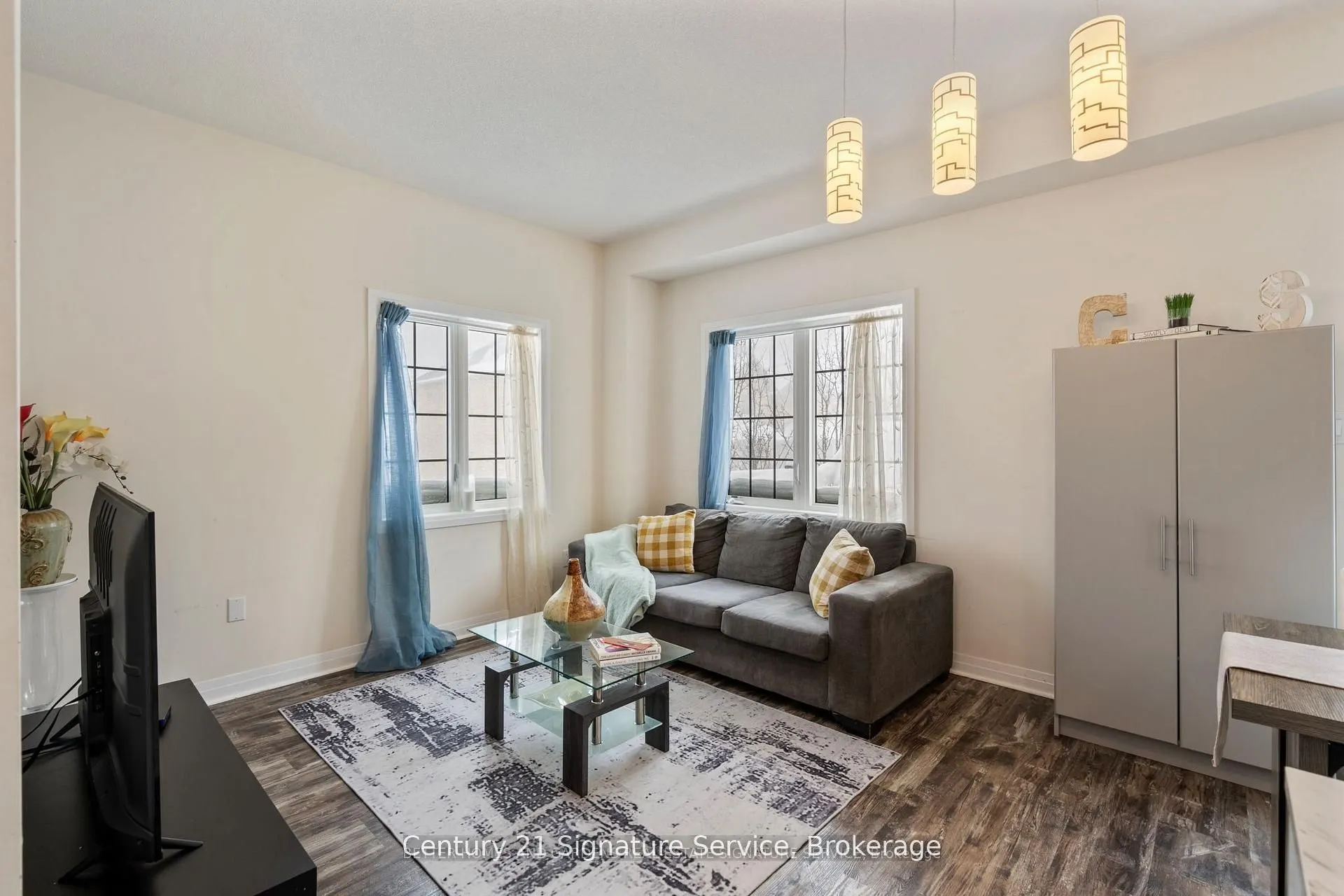 42 Bedford Estates Crescent