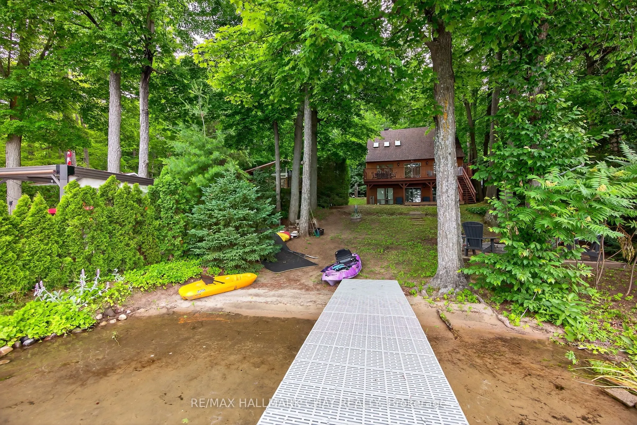 176 Farlain Lake Road E
