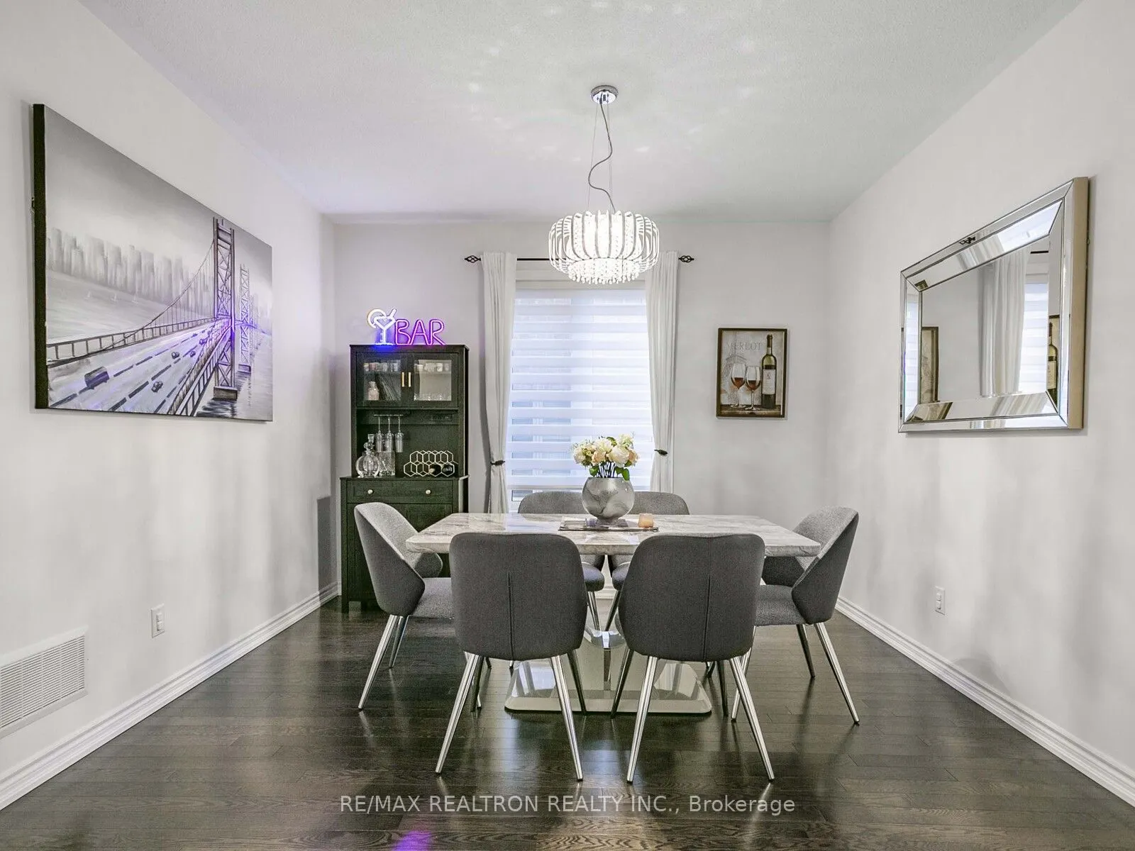 107 Victoria Wood Avenue