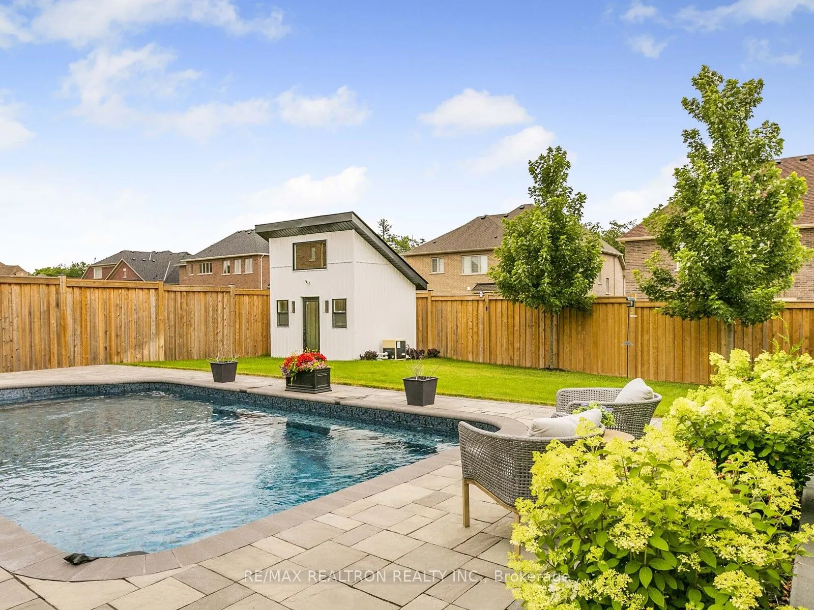 107 Victoria Wood Avenue